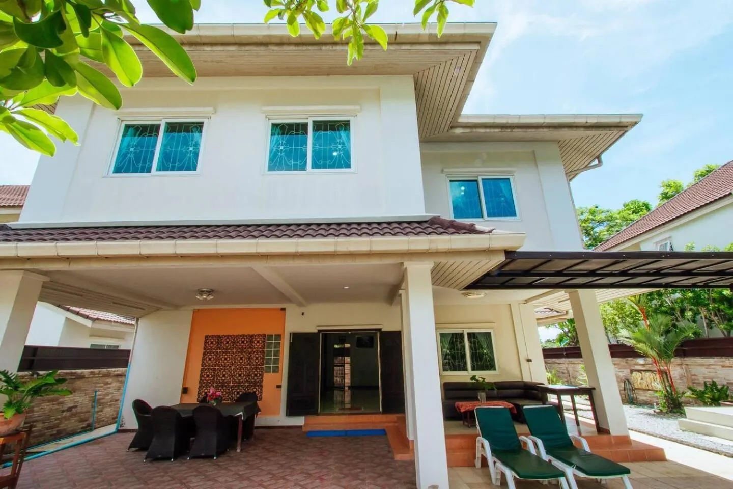 Captivating 3-Bed Villa in Muang Pattaya