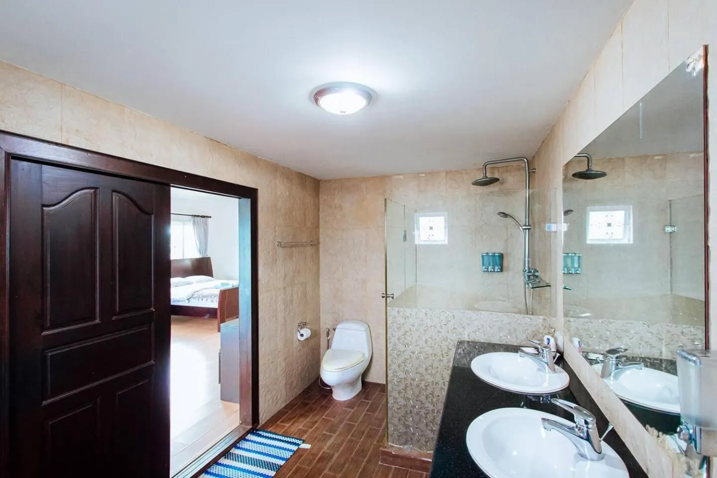 Toilet in Captivating 3-Bed Villa in Muang Pattaya