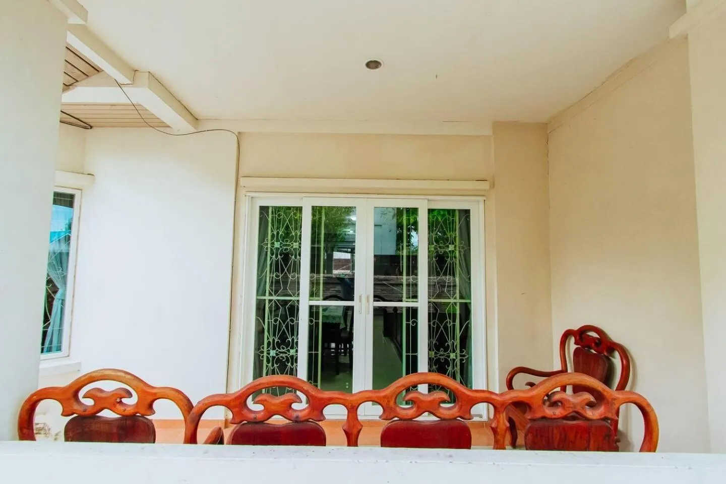 Captivating 3-Bed Villa in Muang Pattaya