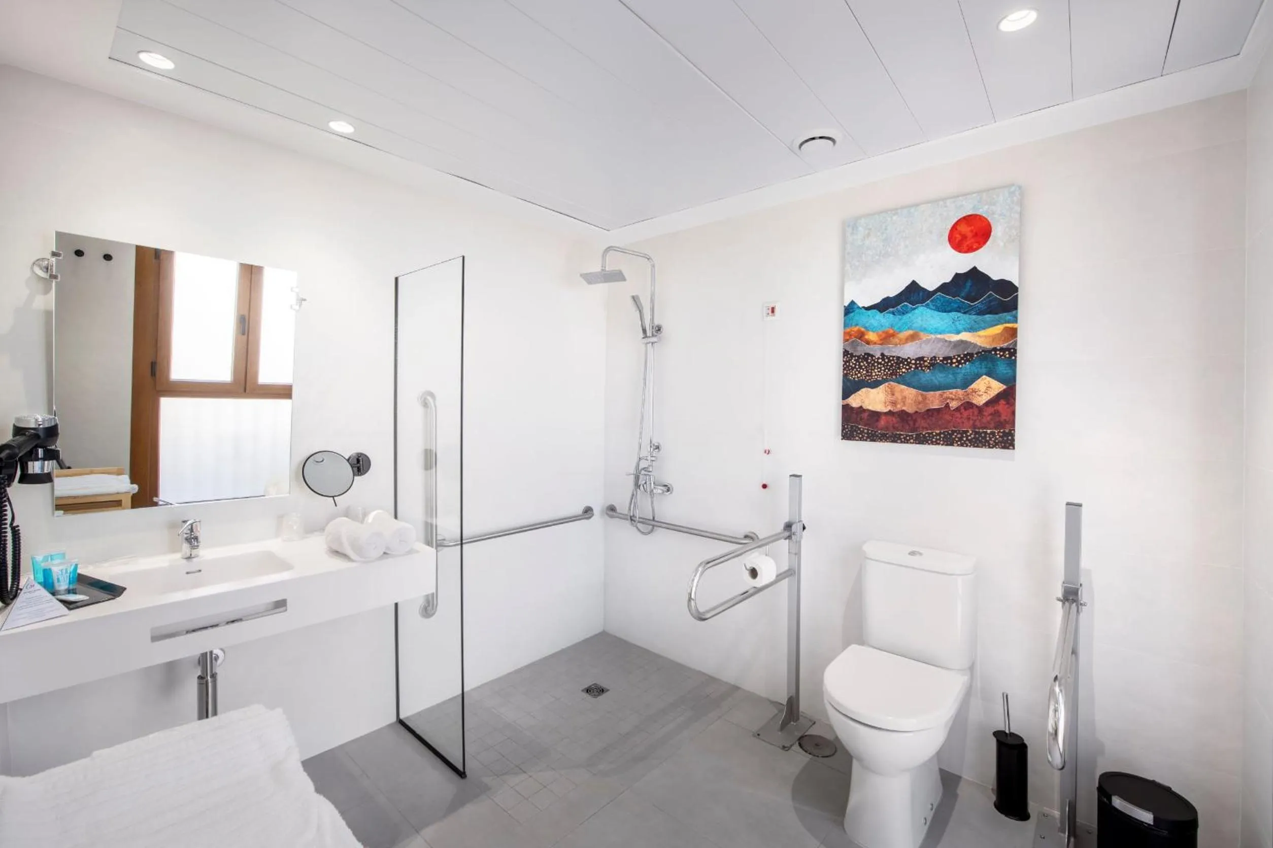 Bathroom in Odyssey Rooms Alicante