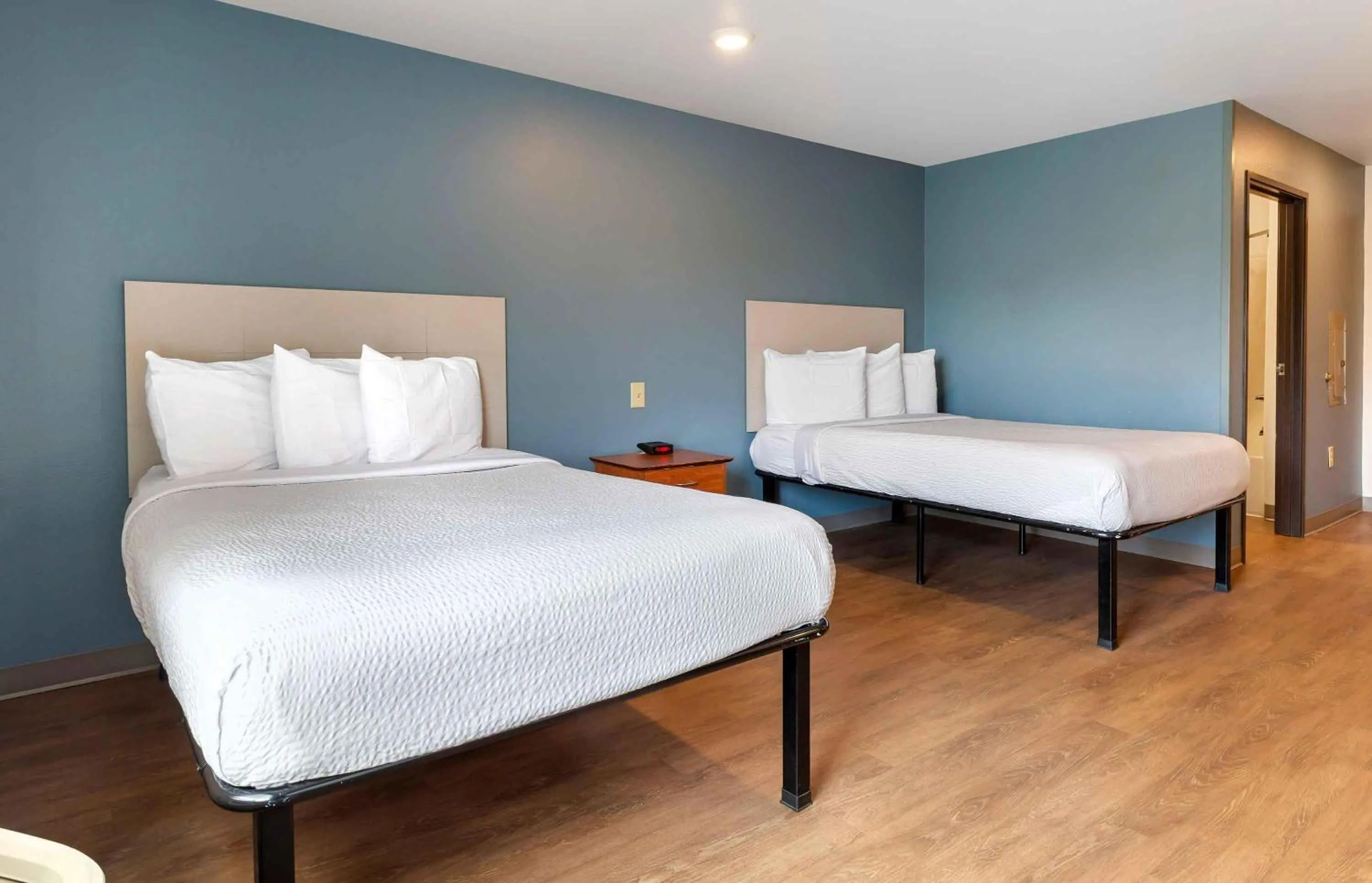 Bedroom, Bed in Extended Stay America Select Suites - Fayetteville