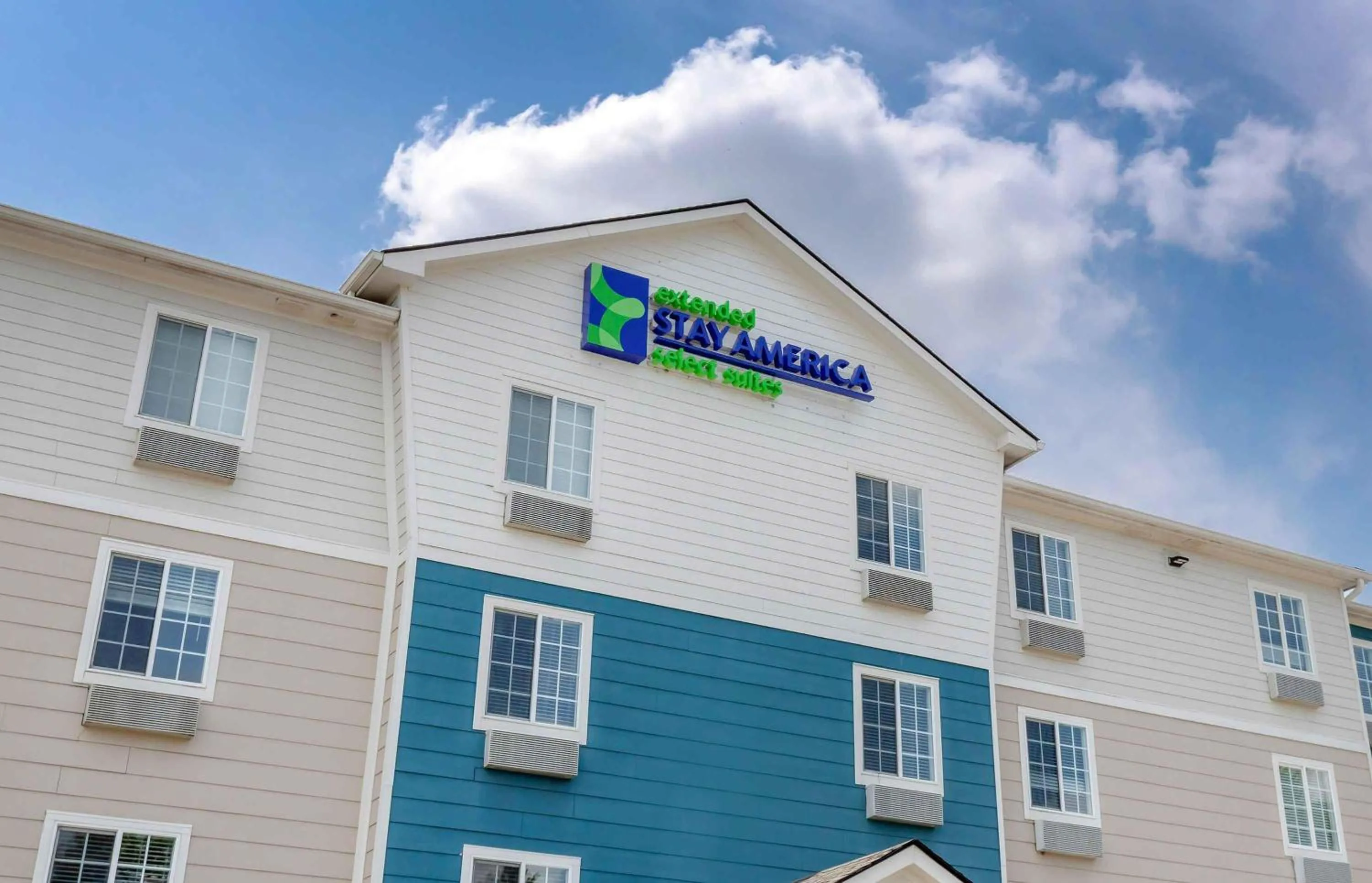 Property building in Extended Stay America Select Suites - Fayetteville