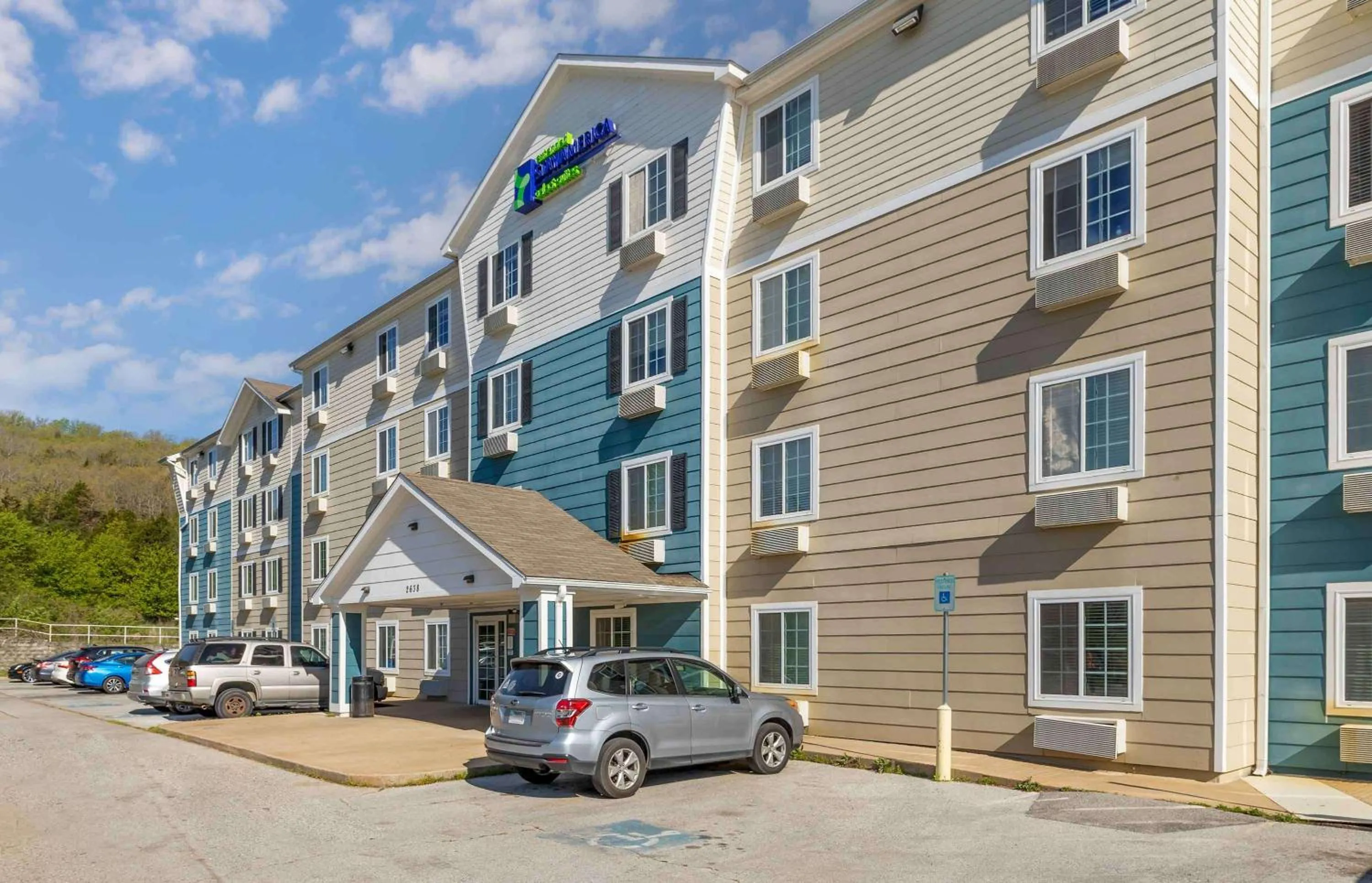 Property building in Extended Stay America Select Suites - Fayetteville - I-49