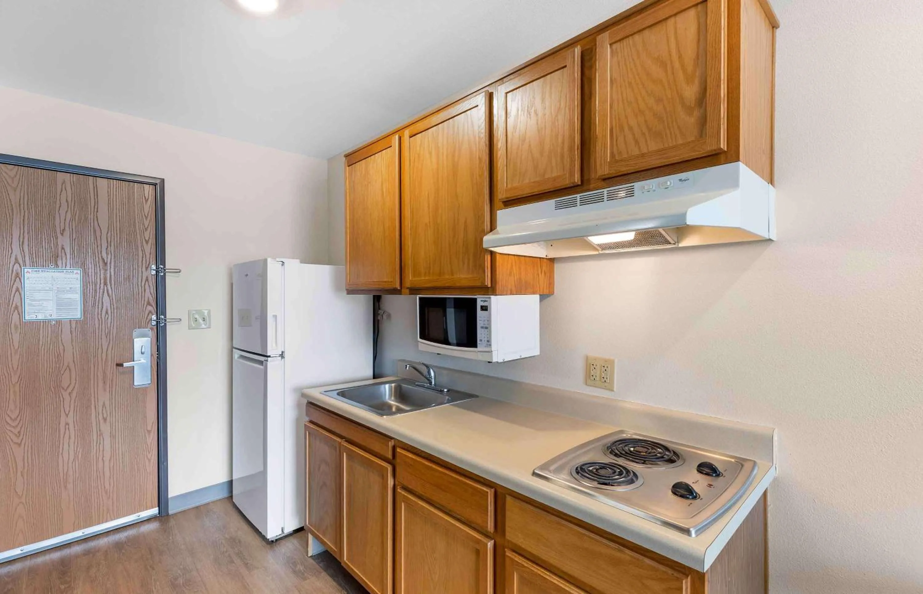 Bedroom in Extended Stay America Select Suites - Firestone