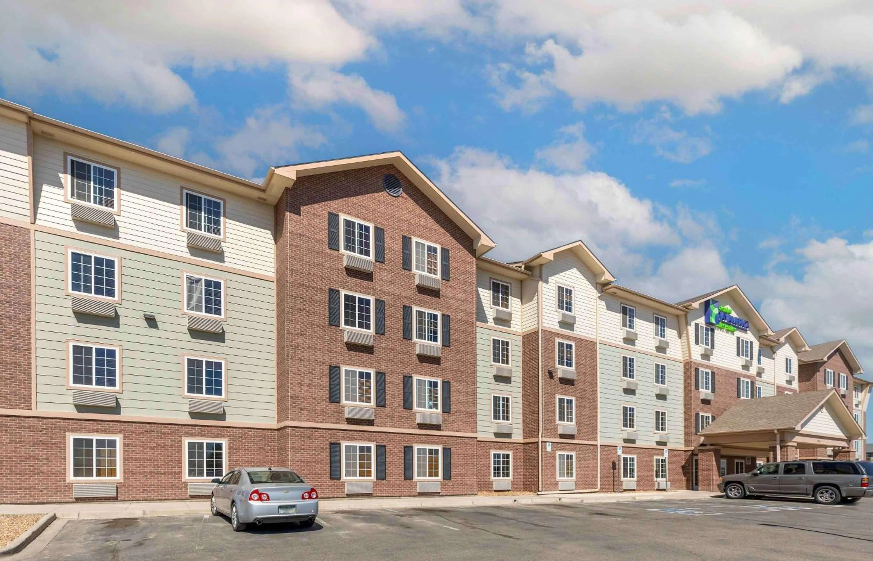 Property building in Extended Stay America Select Suites - Loveland