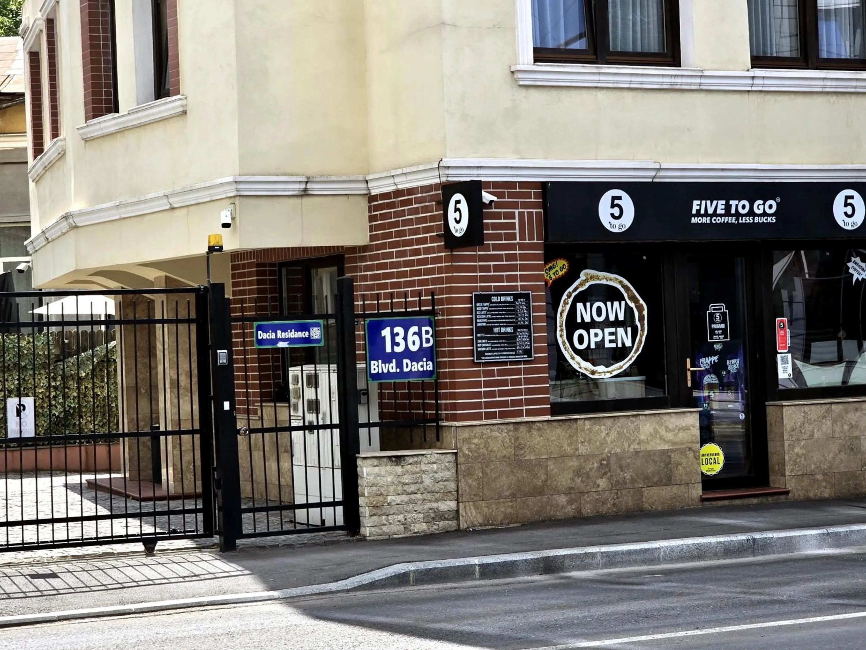 Property building in Dacia Residence Apartments