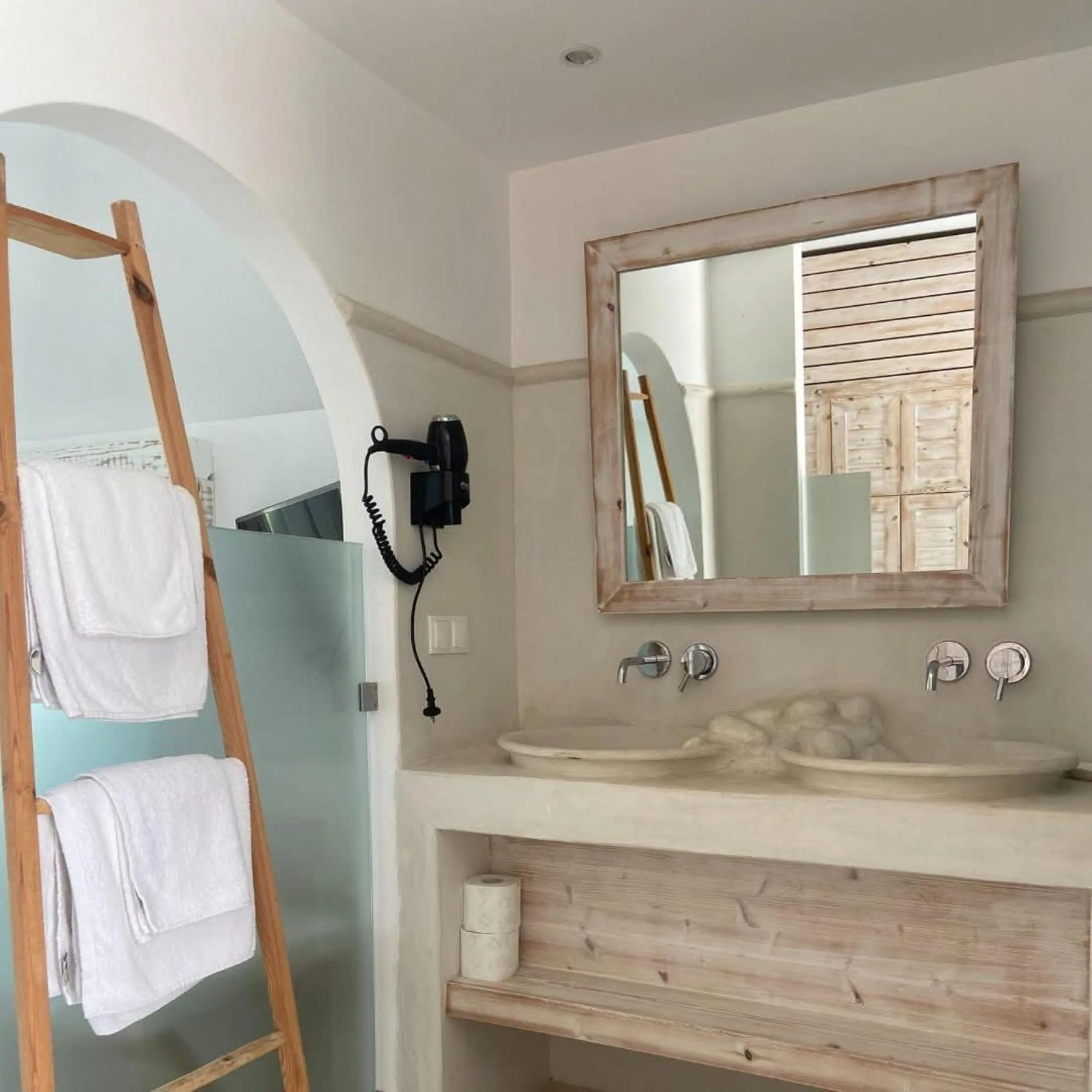 Bathroom in Kouros Home & Suites