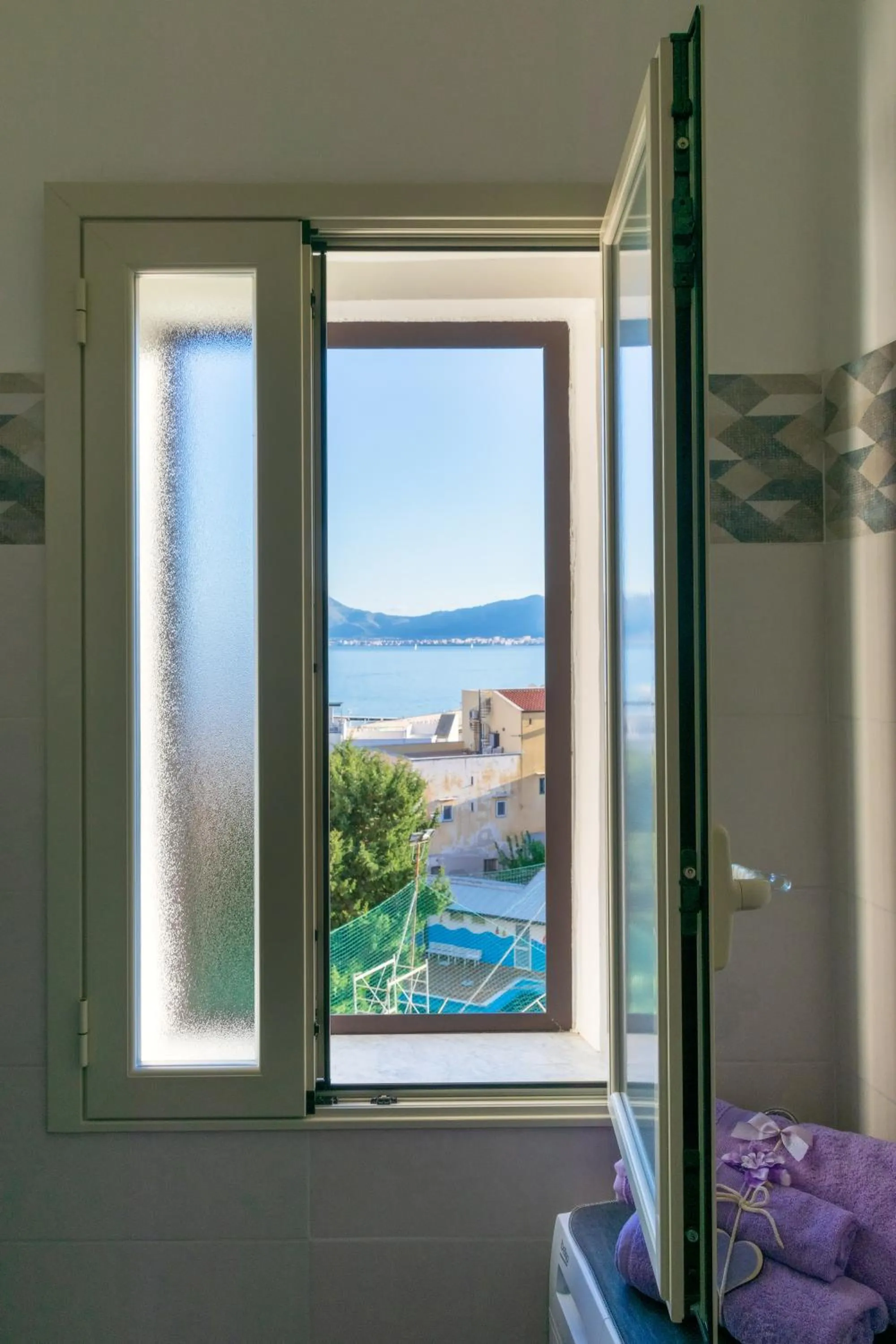 Casa de Paoli - Vista Mare Arenella, Palermo con Parcheggio Privato