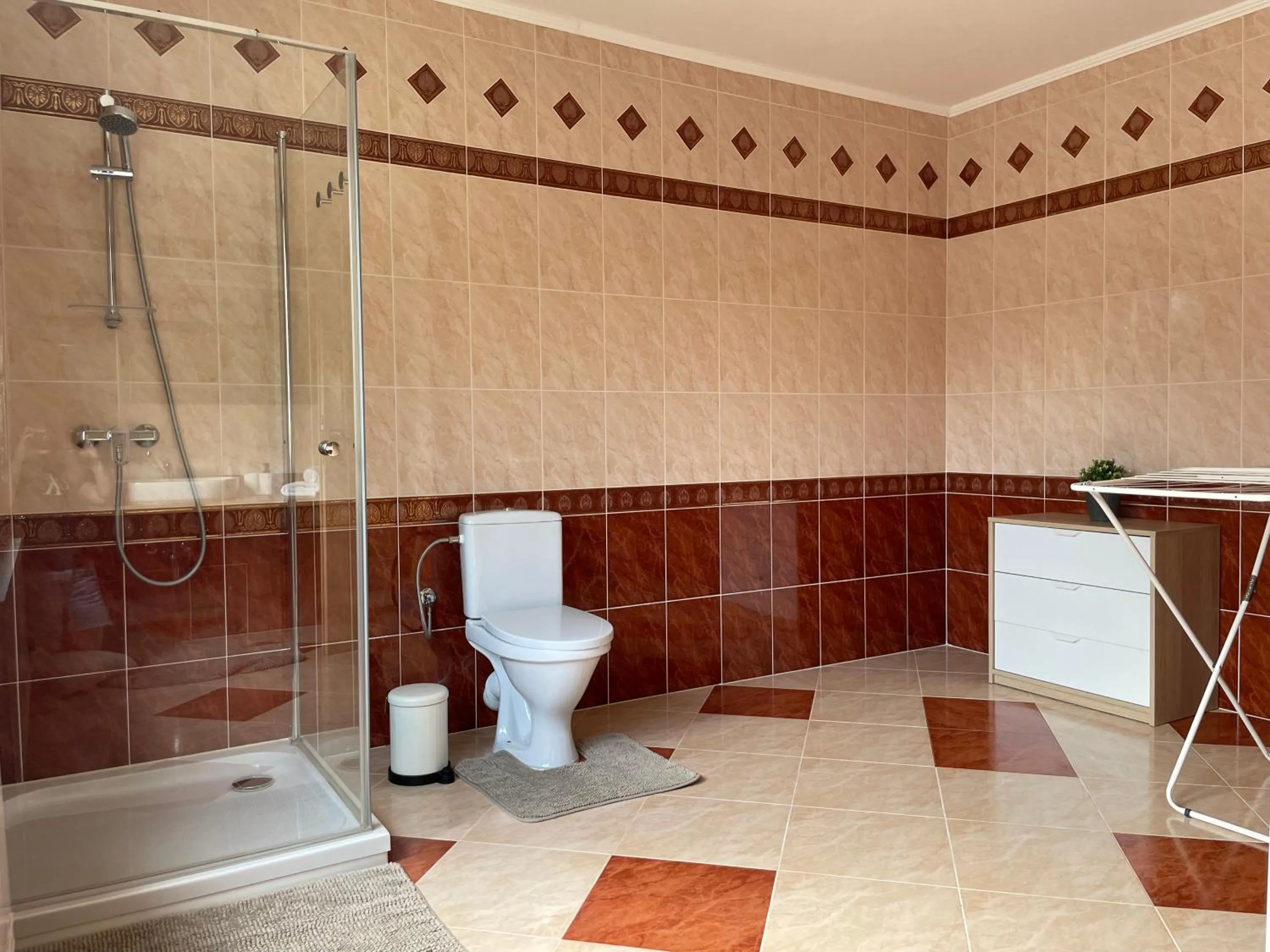 Shower in All Seasons Apartments Laško