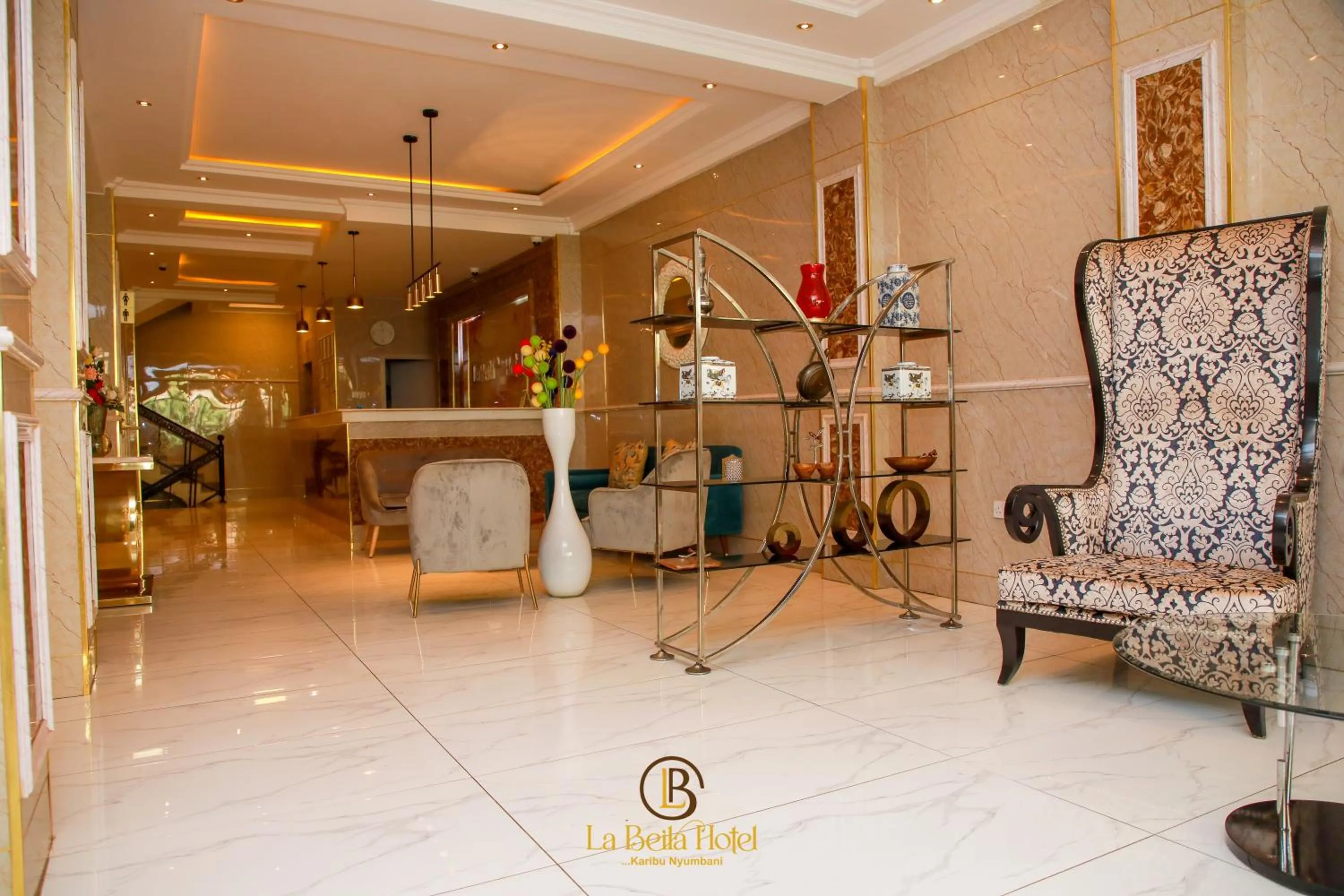 Lobby or reception in LA BEILA HOTEL MERU