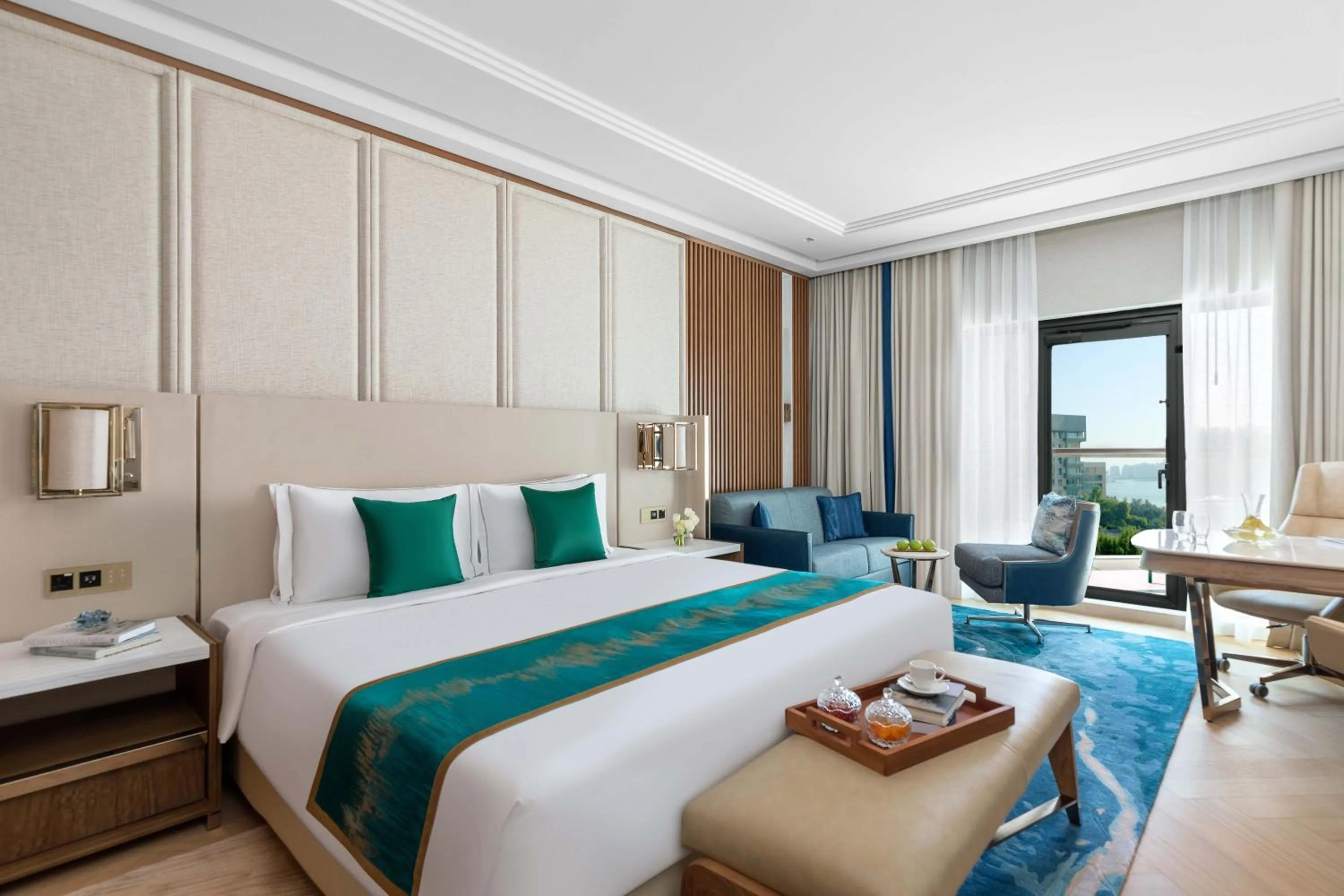 Bedroom, Bed in Taj Exotica Resort & Spa, The Palm, Dubai