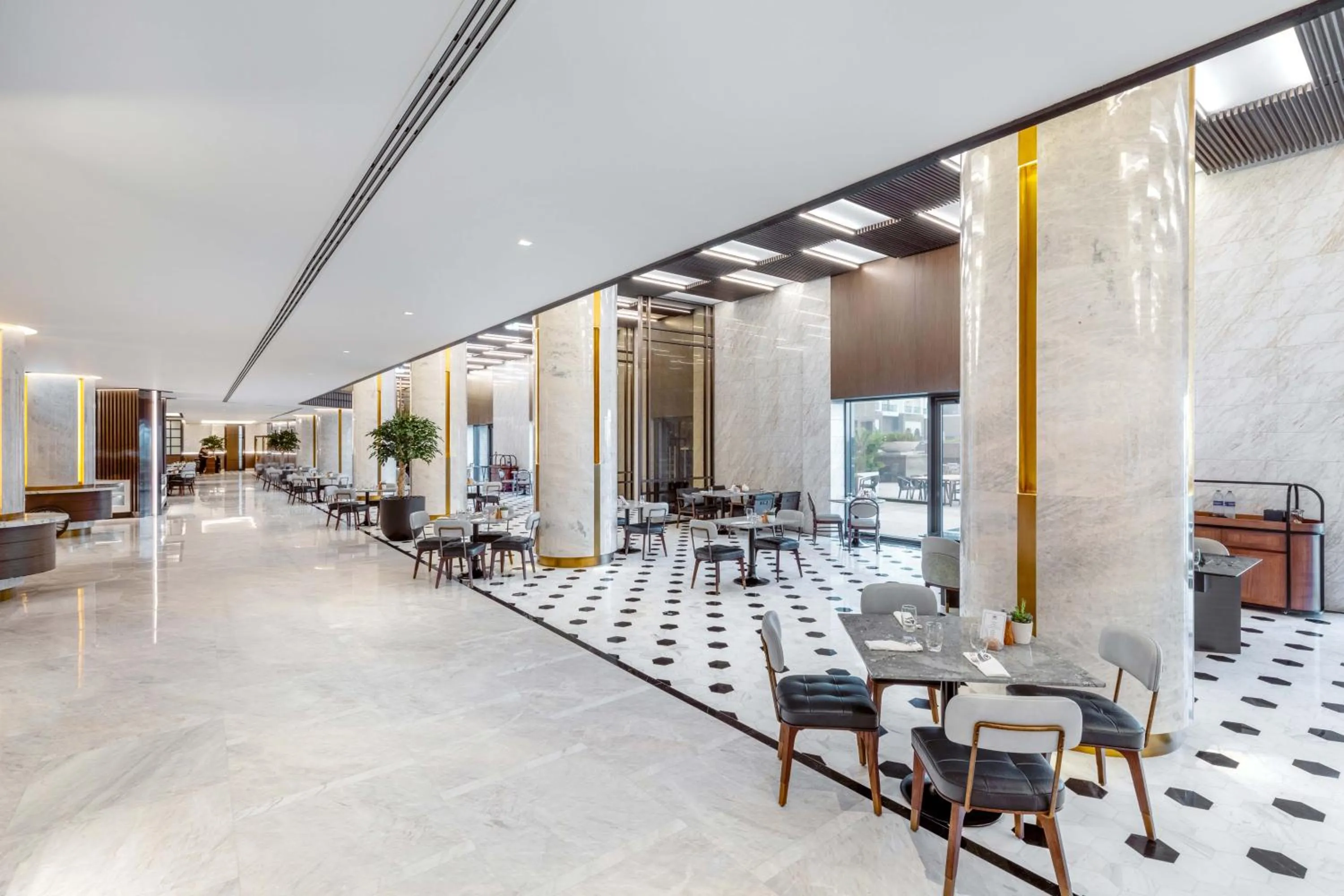 Restaurant/places to eat in Taj Exotica Resort & Spa, The Palm, Dubai