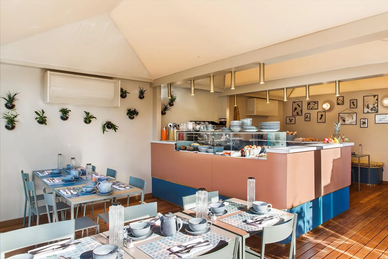 Restaurant/places to eat in Condominio Monti Boutique Hotel