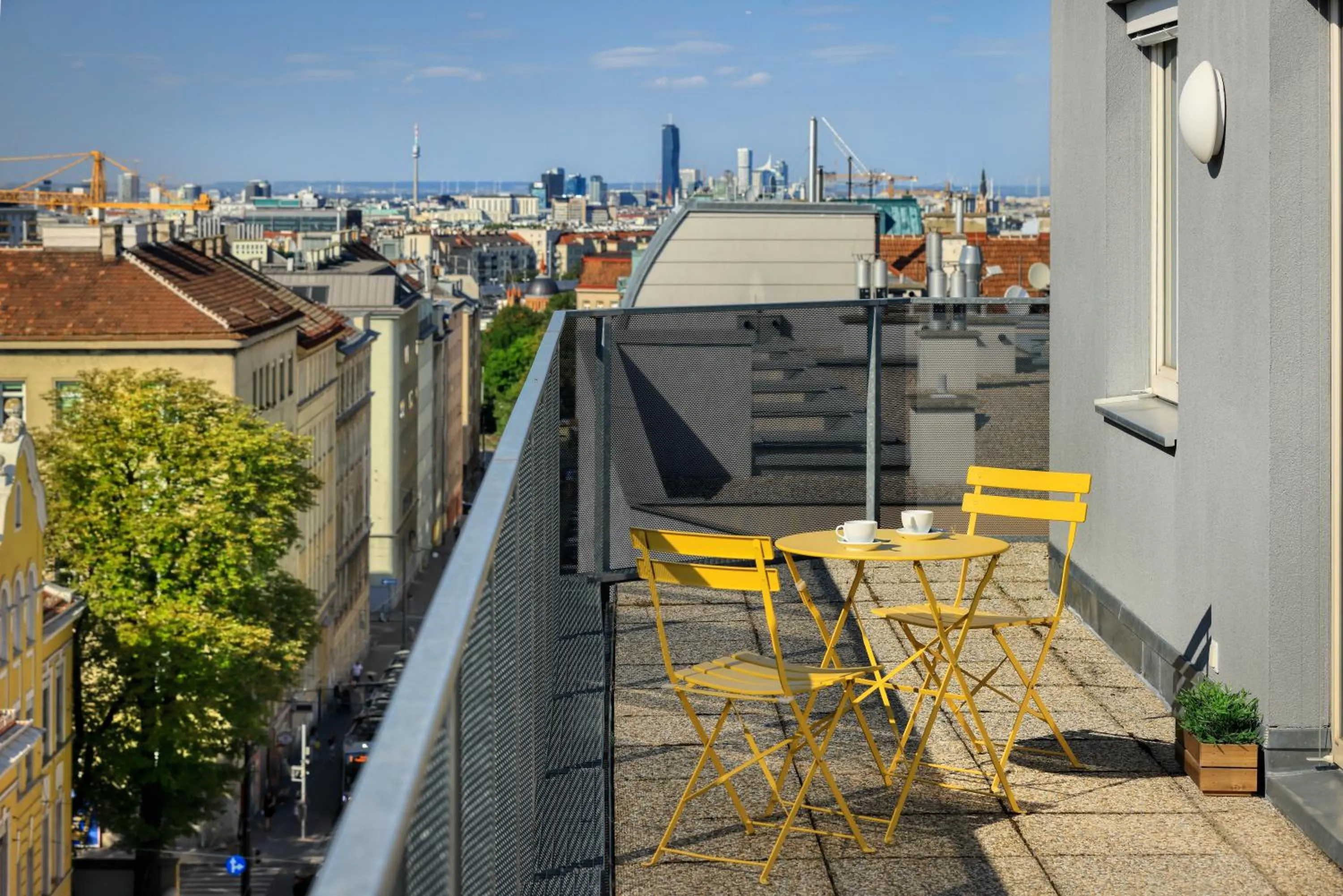 Balcony/Terrace in Jimmy's Apartments Dandelion