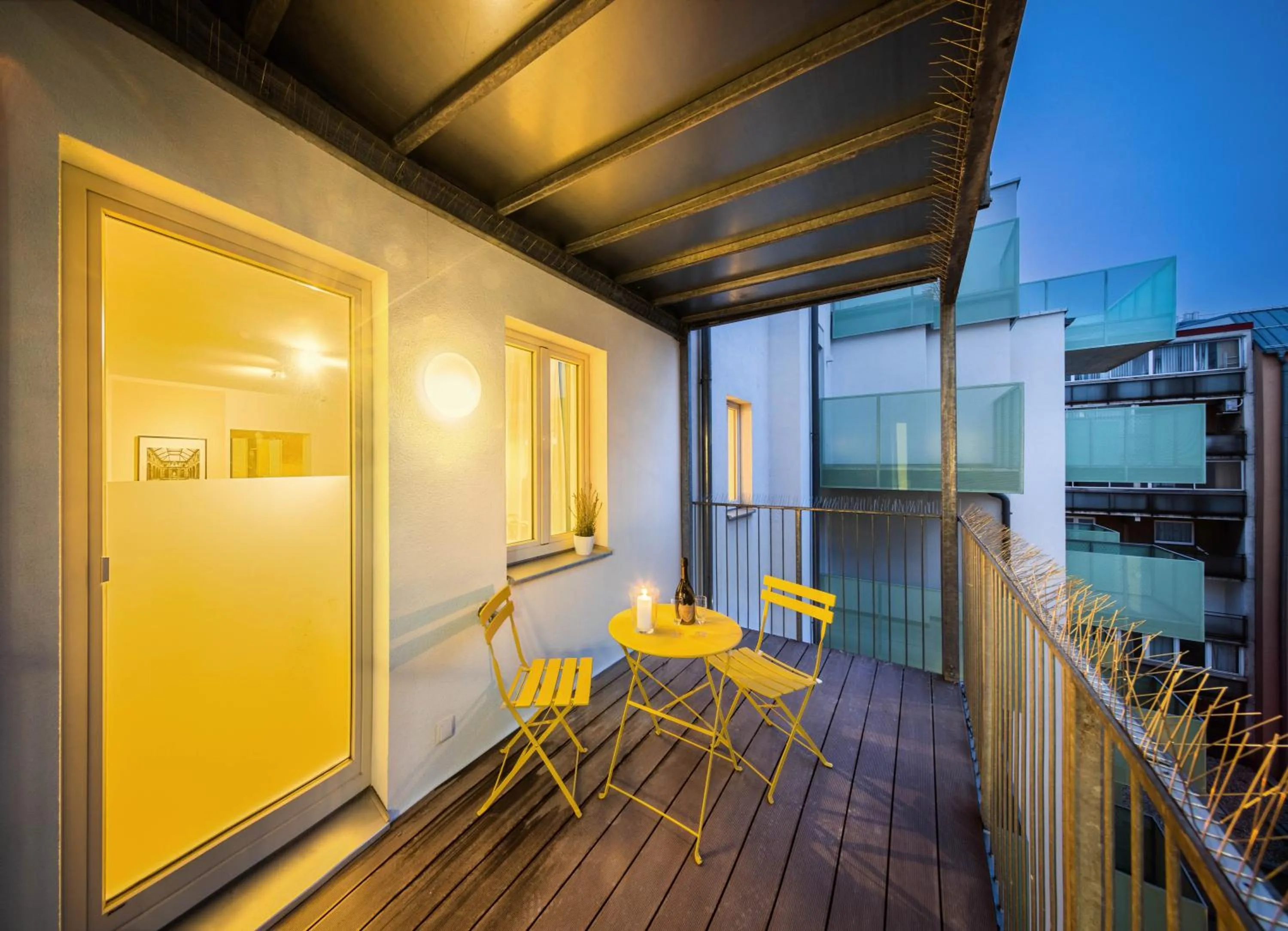 Balcony/Terrace in Jimmy's Apartments Dandelion