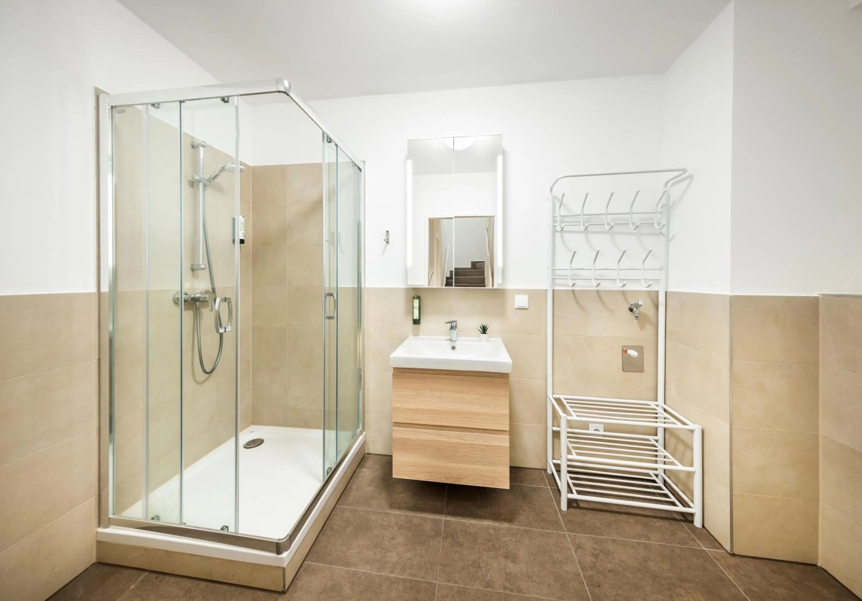 Bathroom in Jimmy's Apartments Dandelion