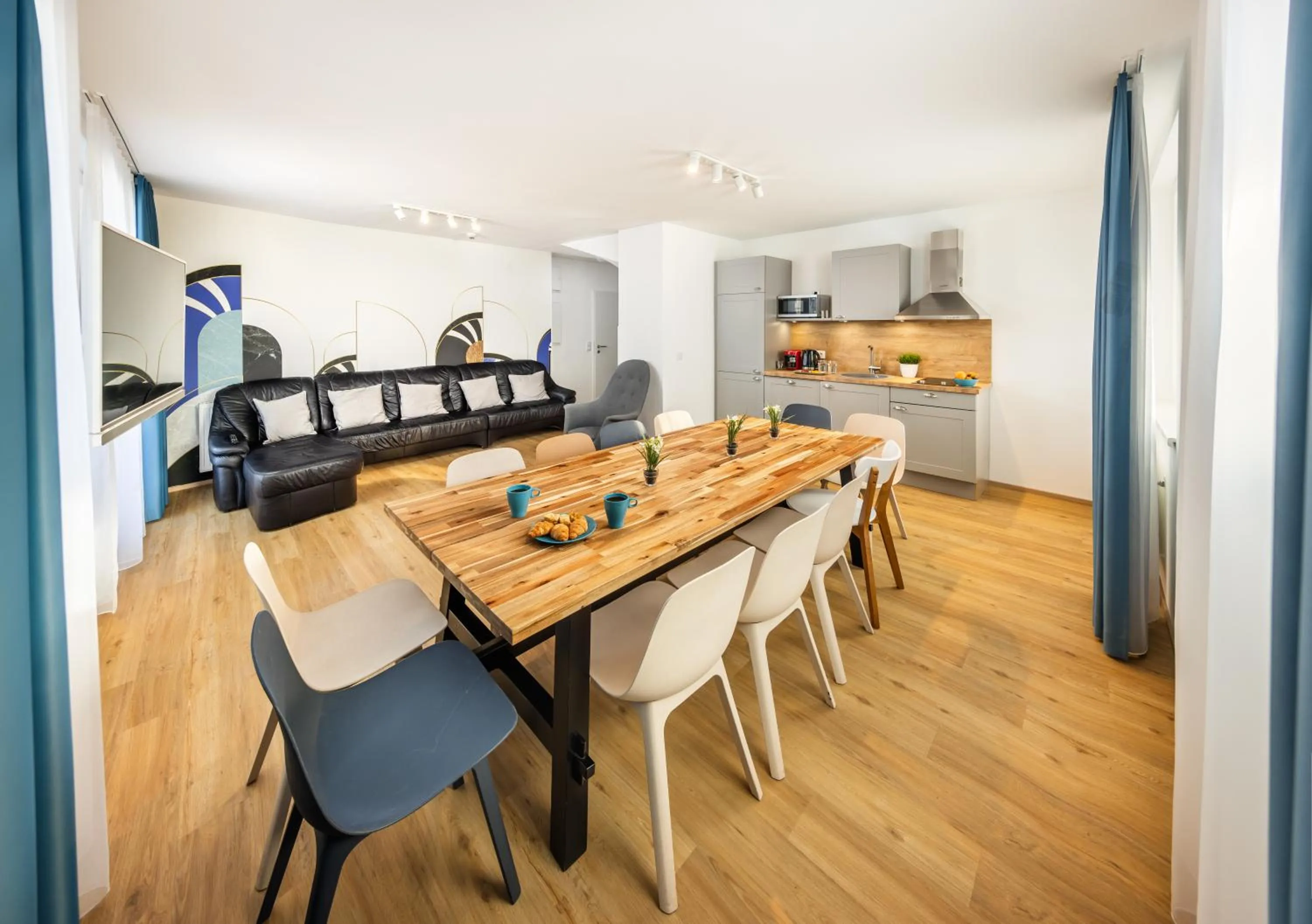 Seating area in Jimmy's Apartments Dandelion