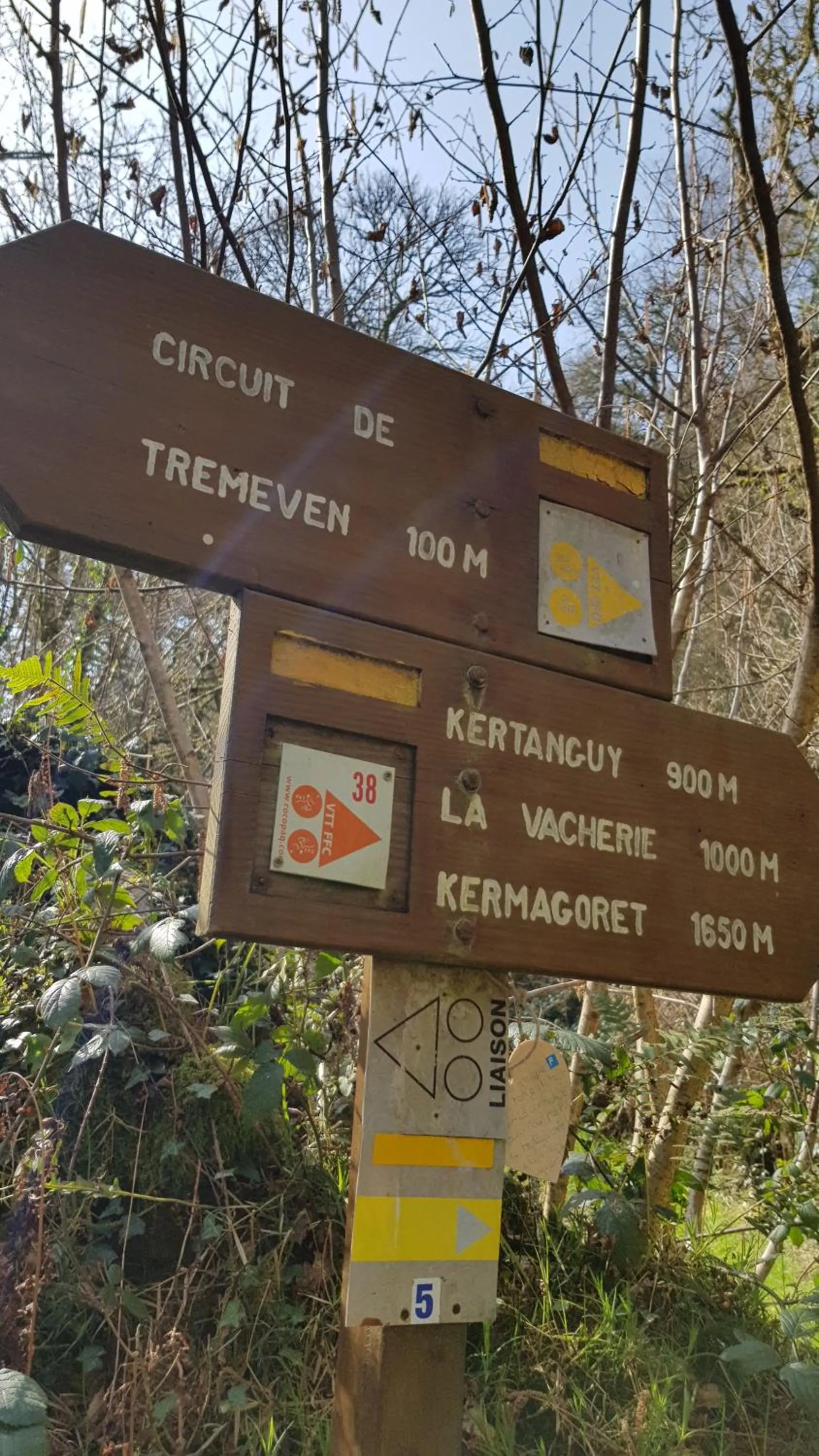 Hiking in Les Korrigans