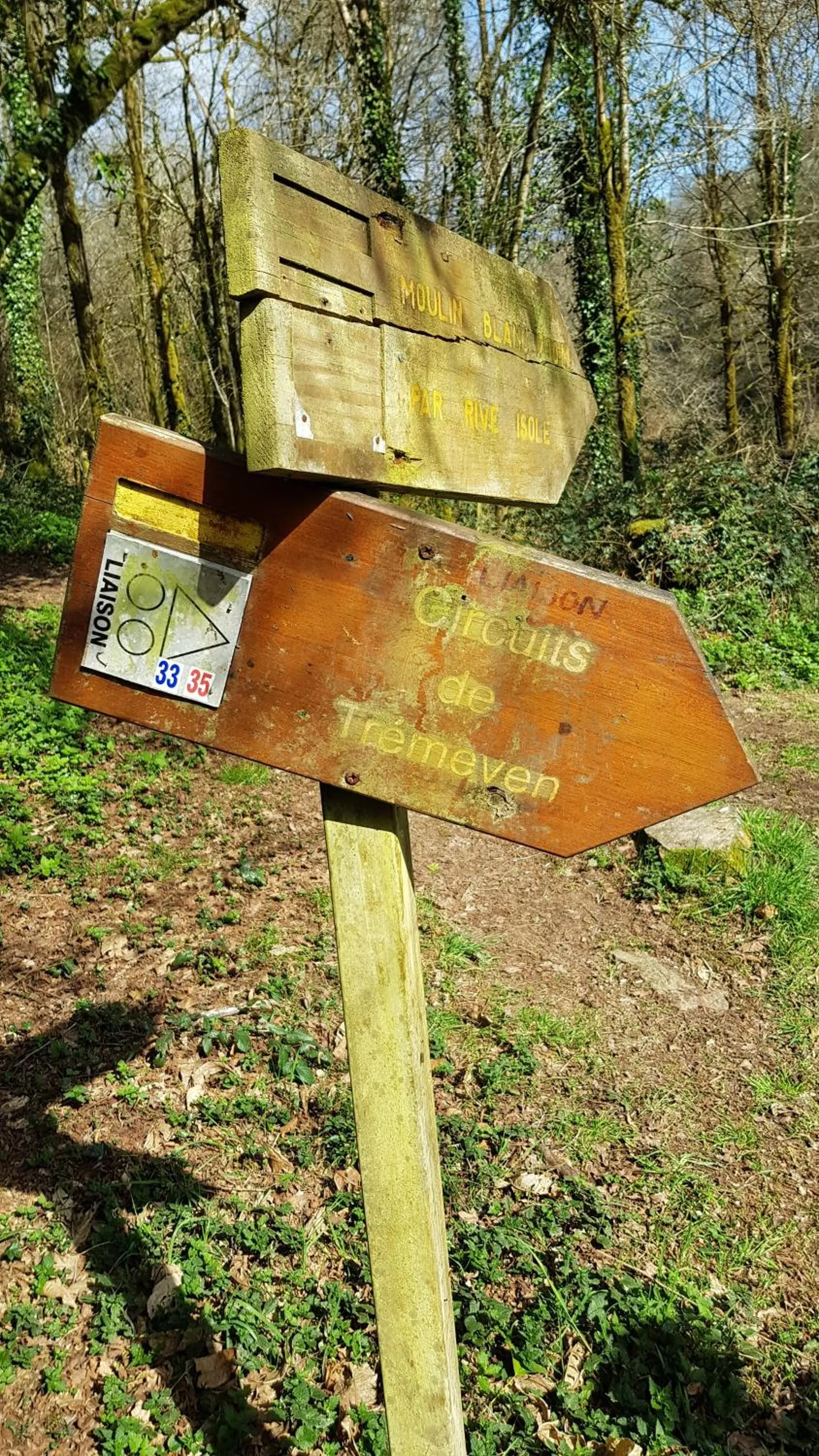 Hiking in Les Korrigans