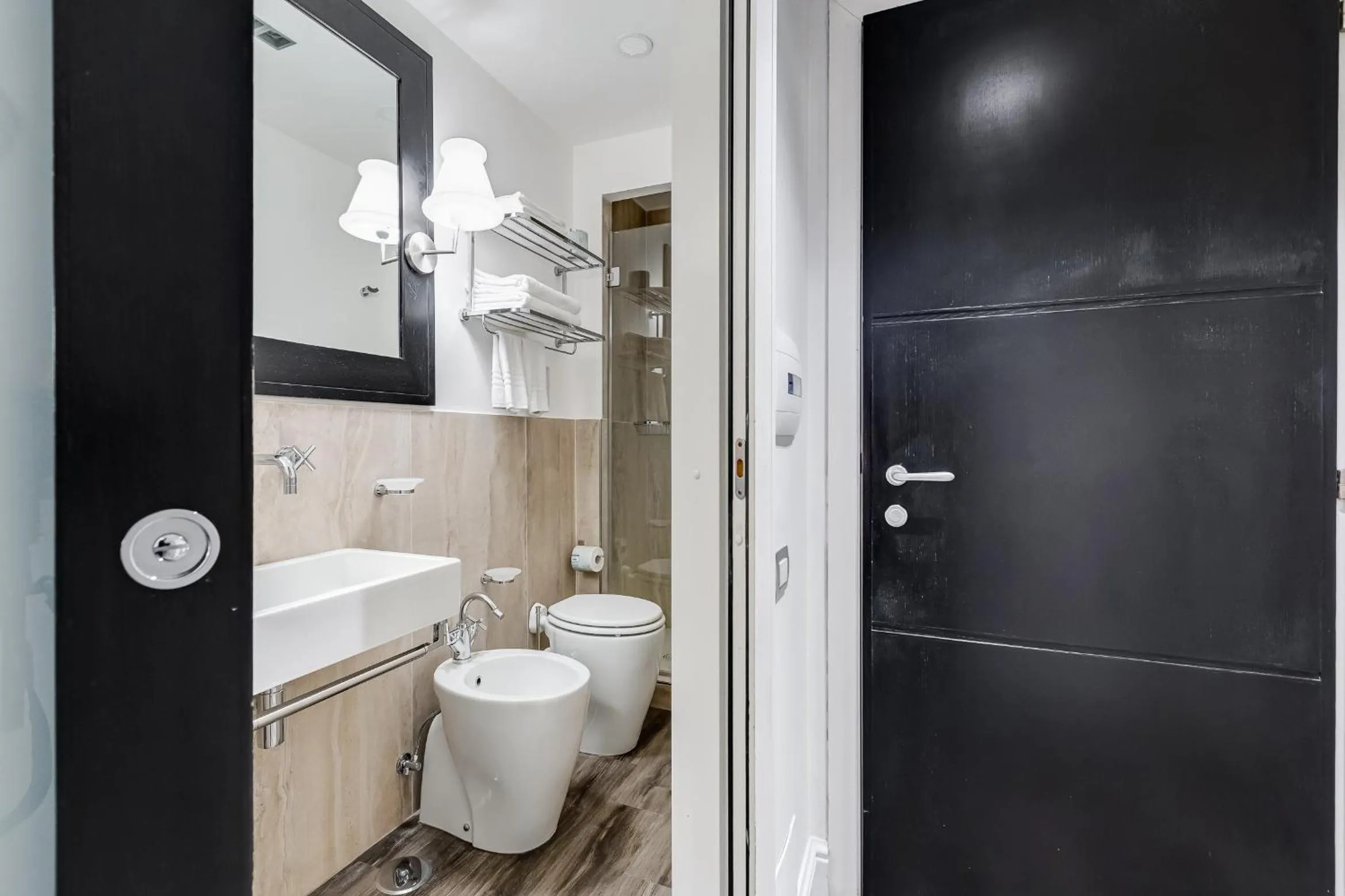 Residenza A -Via Veneto Fashion Rooms -self check-in