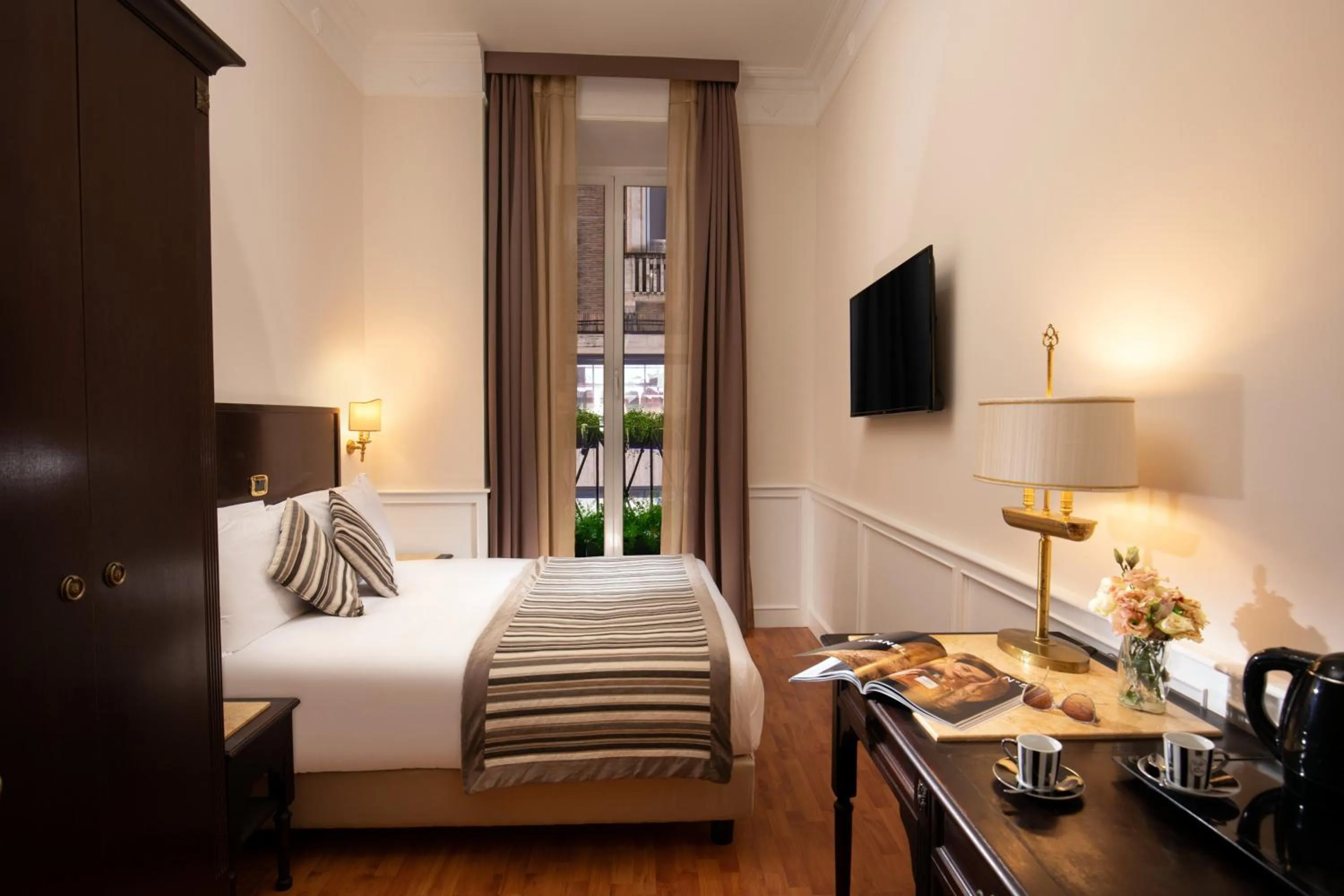 Bed in Hotel Del Corso