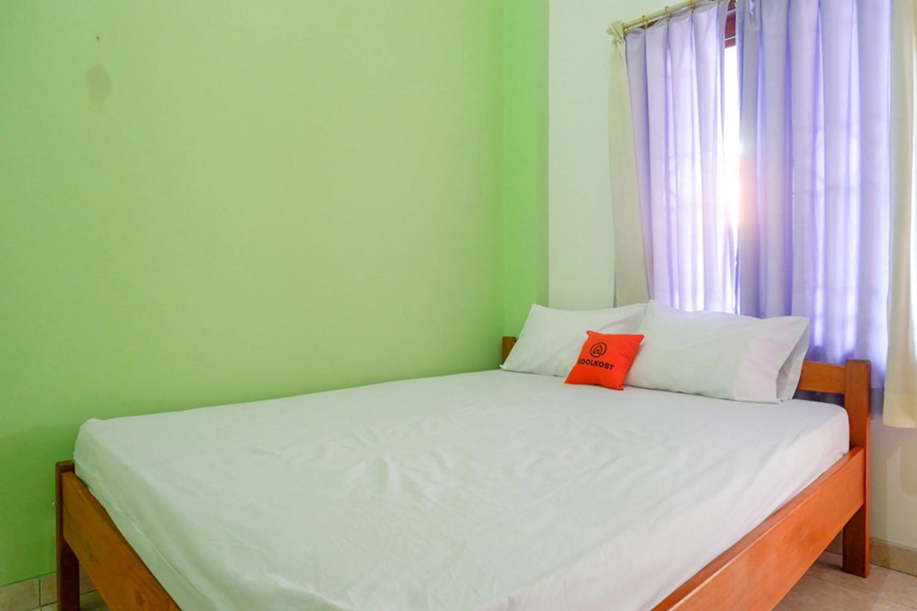 Bed in KoolKost @ Majapahit Area Semarang (Minimum Stay 30 Nights)