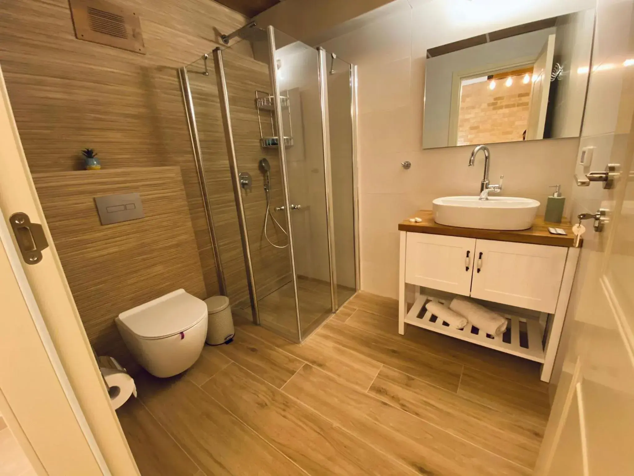 Family Room - single occupancy in Ran suites Family Room - single occupancy in Ran suites