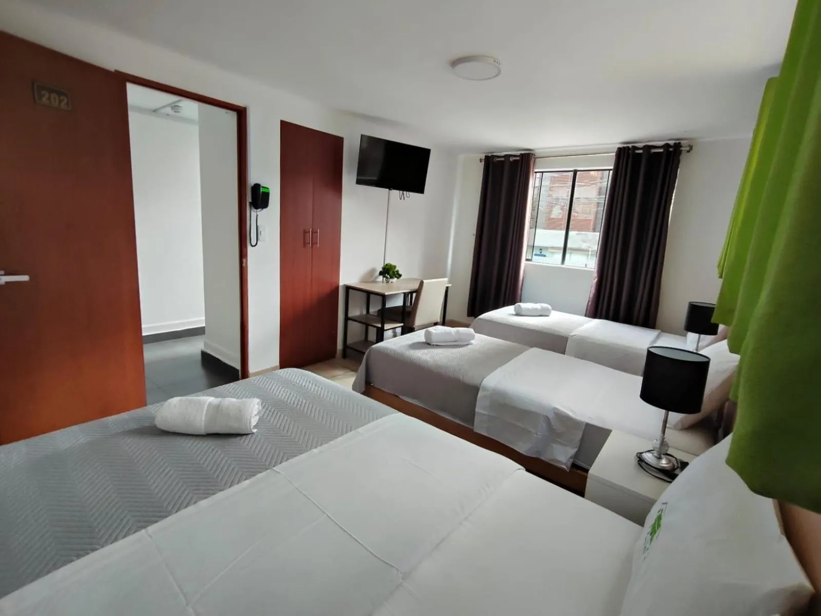 Photo of the whole room, Bed in Green House