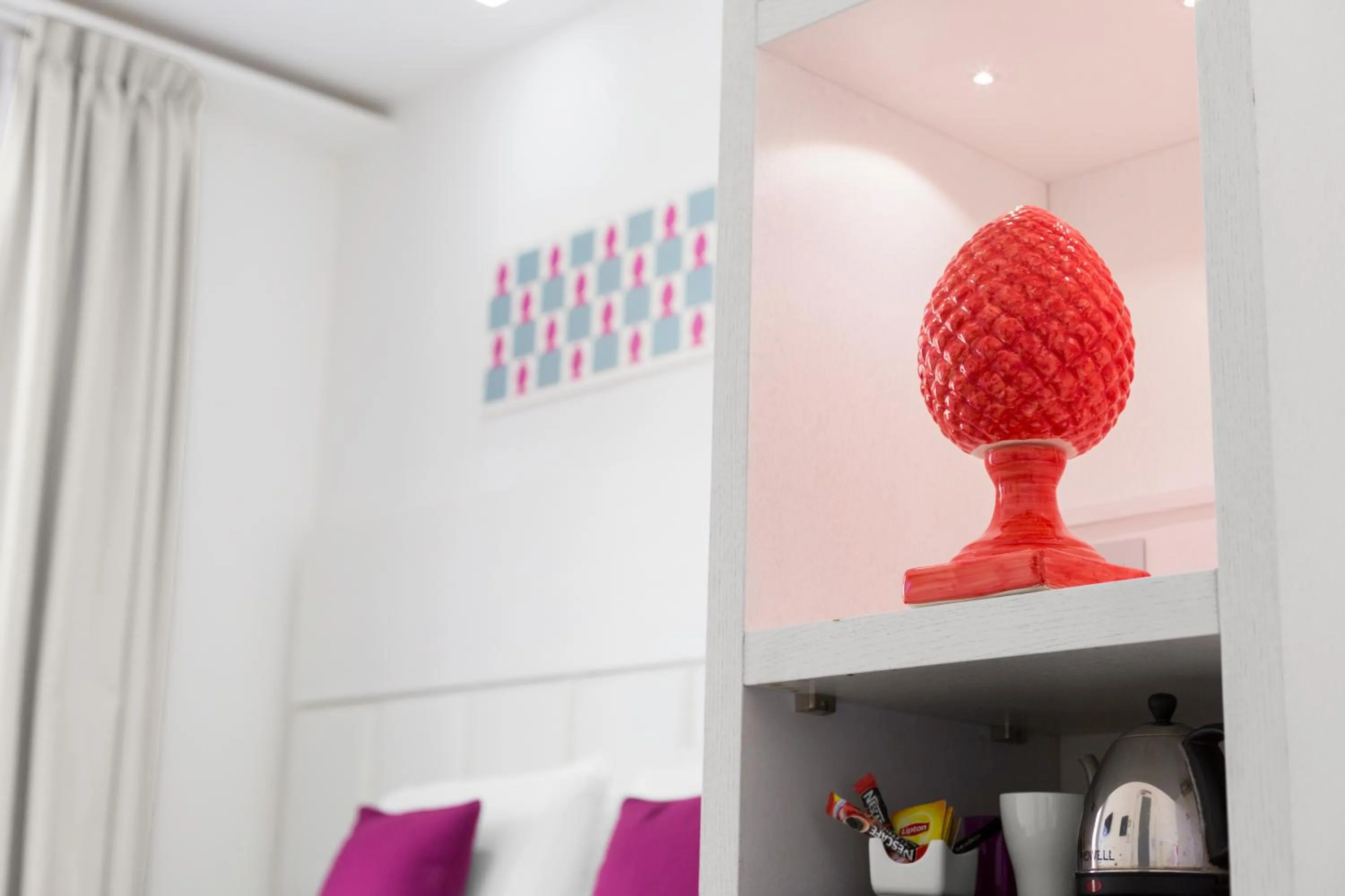 Photo of the whole room in Hotel Tasso Suites & Spa