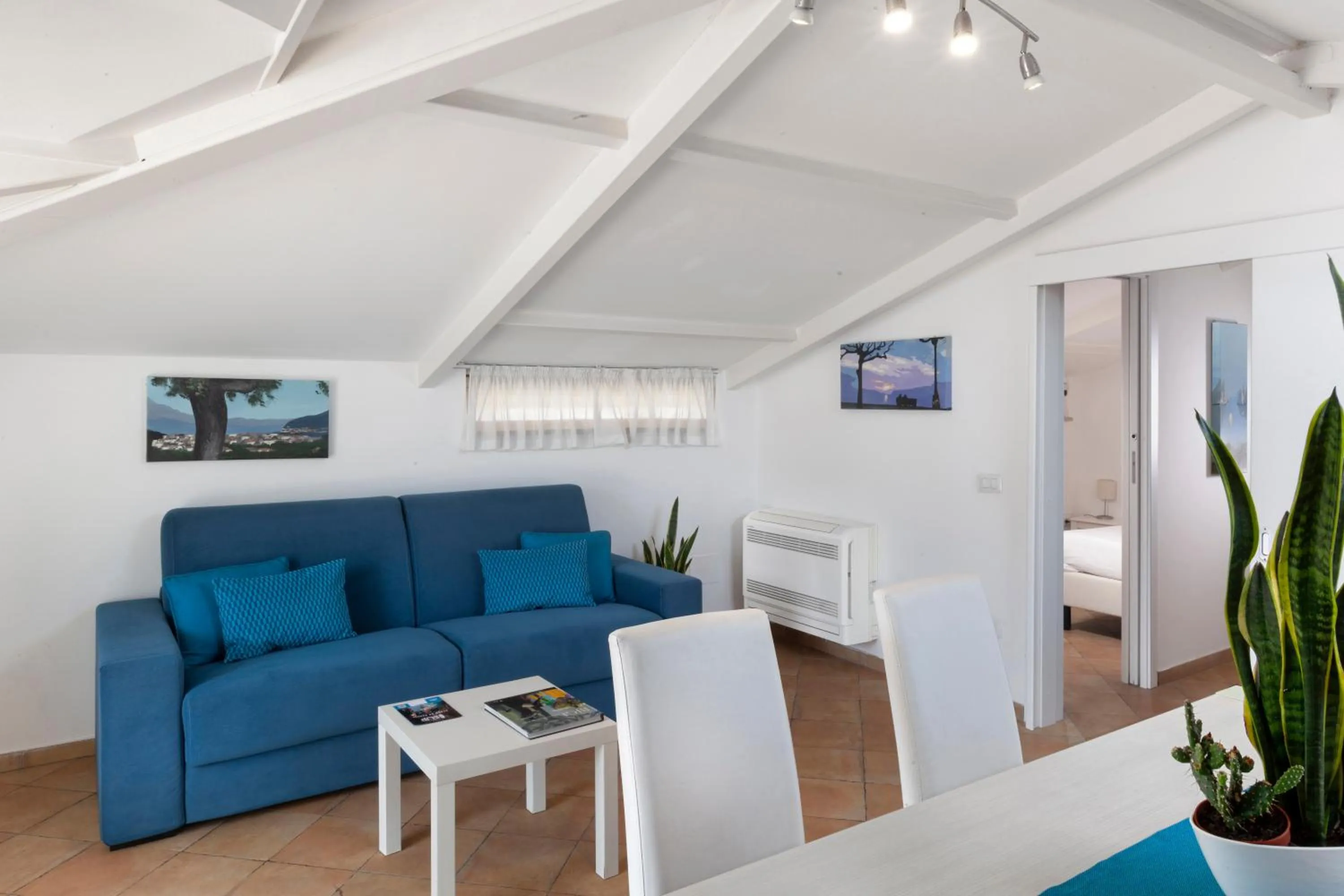 Living room in Hotel Tasso Suites & Spa