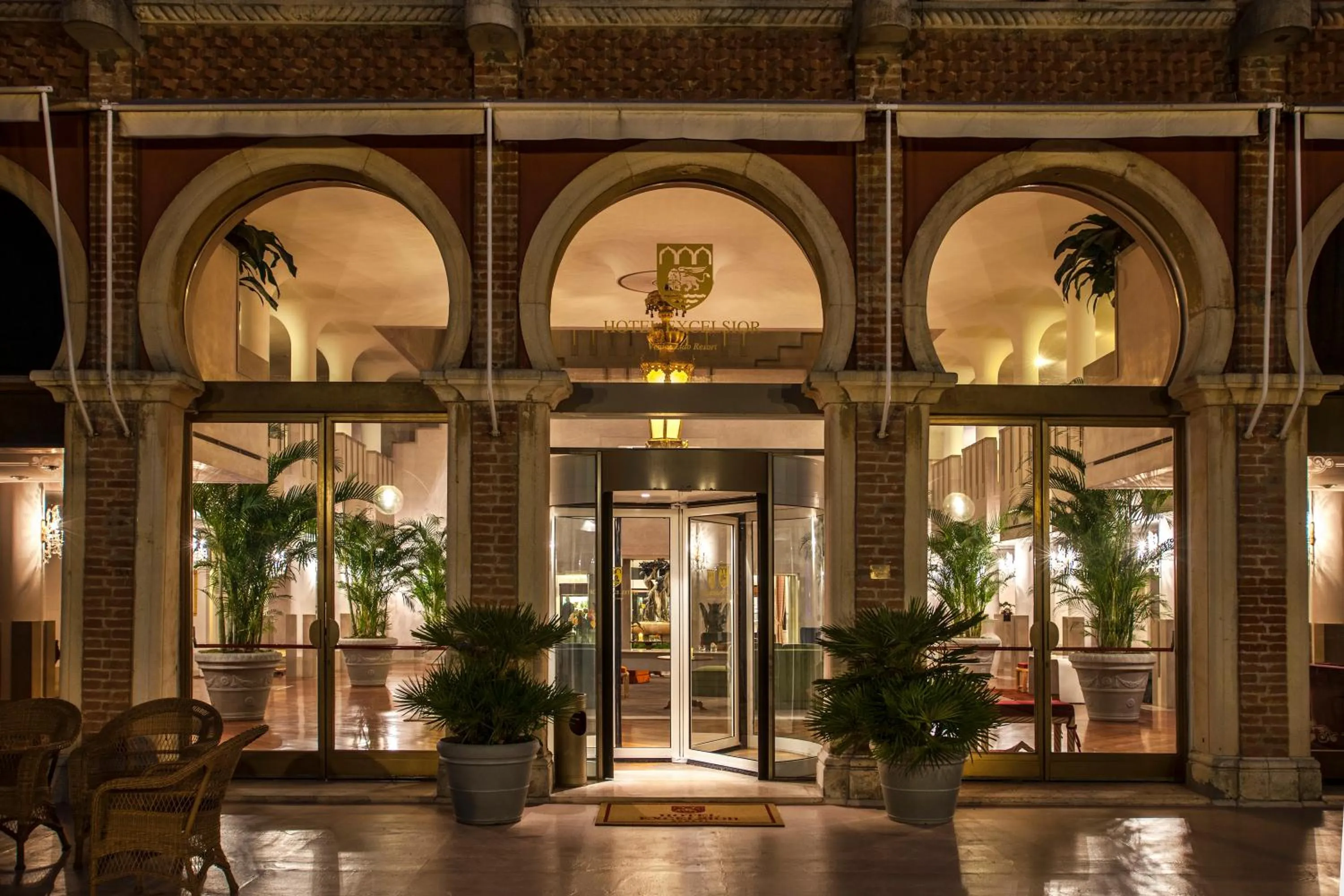 Facade/entrance in Hotel Excelsior Venice
