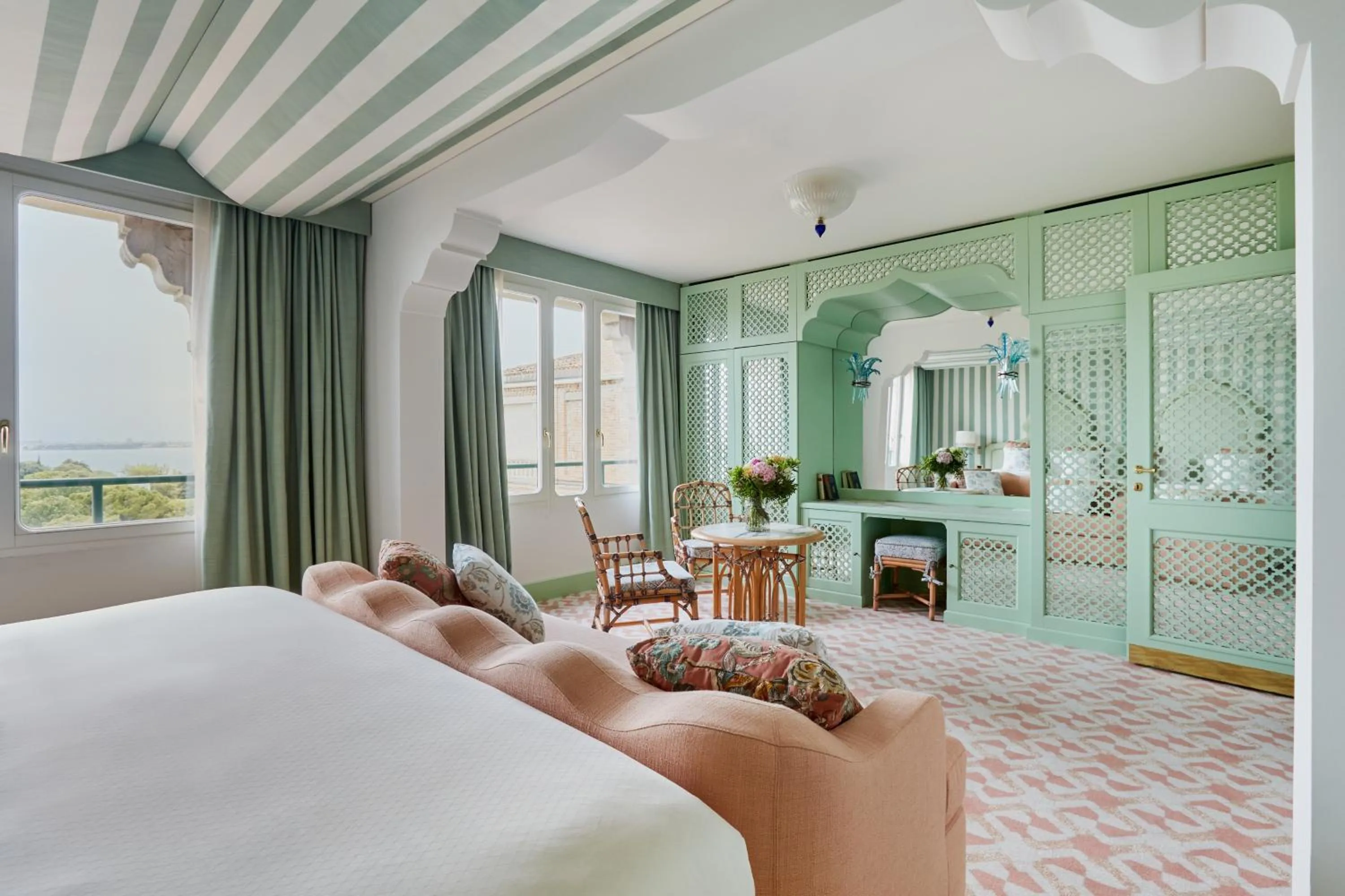 Bedroom, Bed in Hotel Excelsior Venice