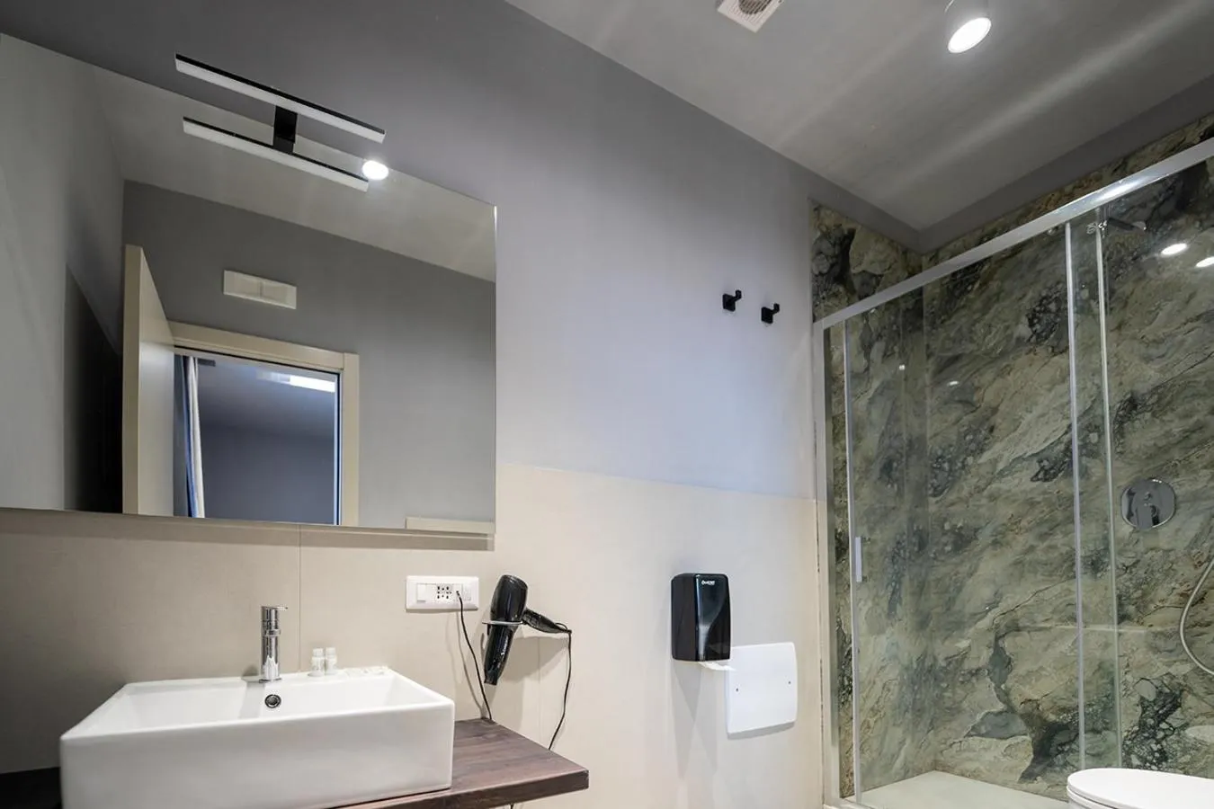 Mia Suites Hotel Bella Capri