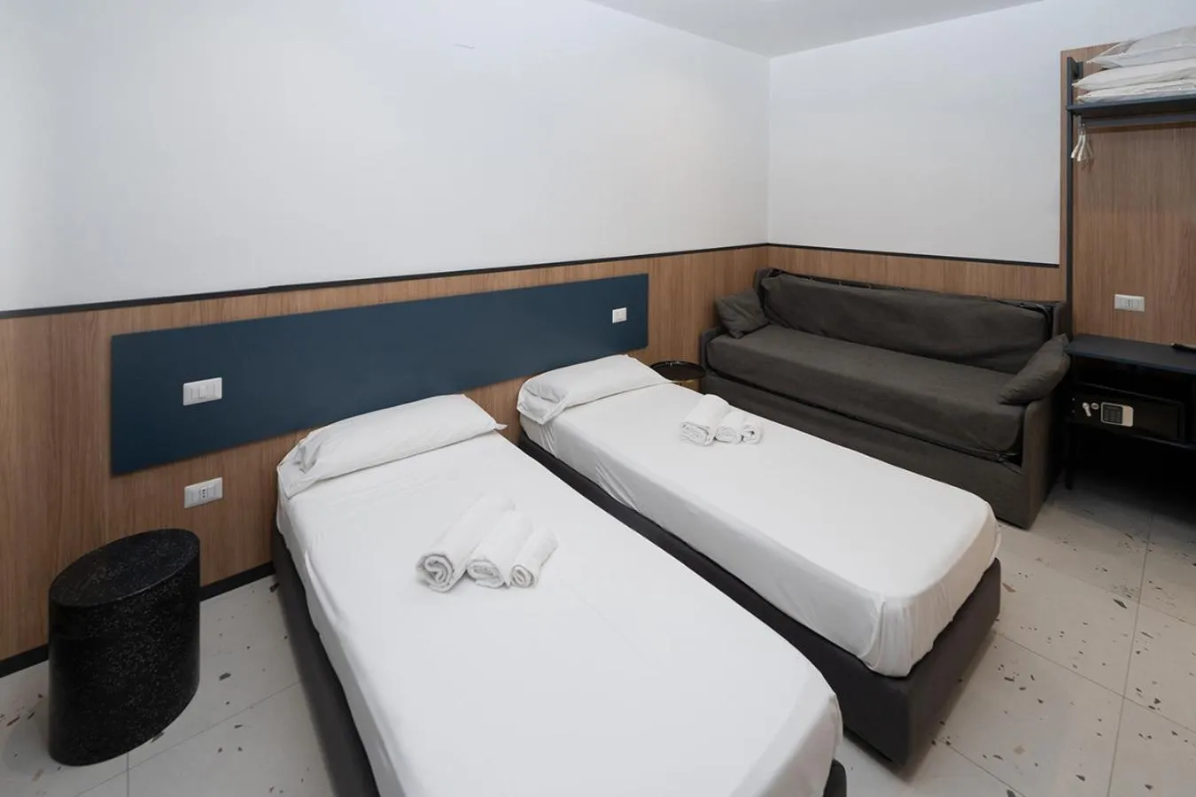 Bed in Mia Suites Hotel Bella Capri