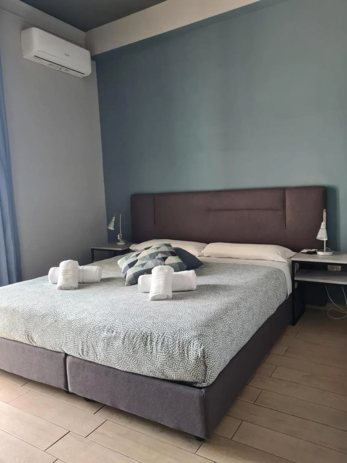 Bed in Mia Suites Hotel Bella Capri