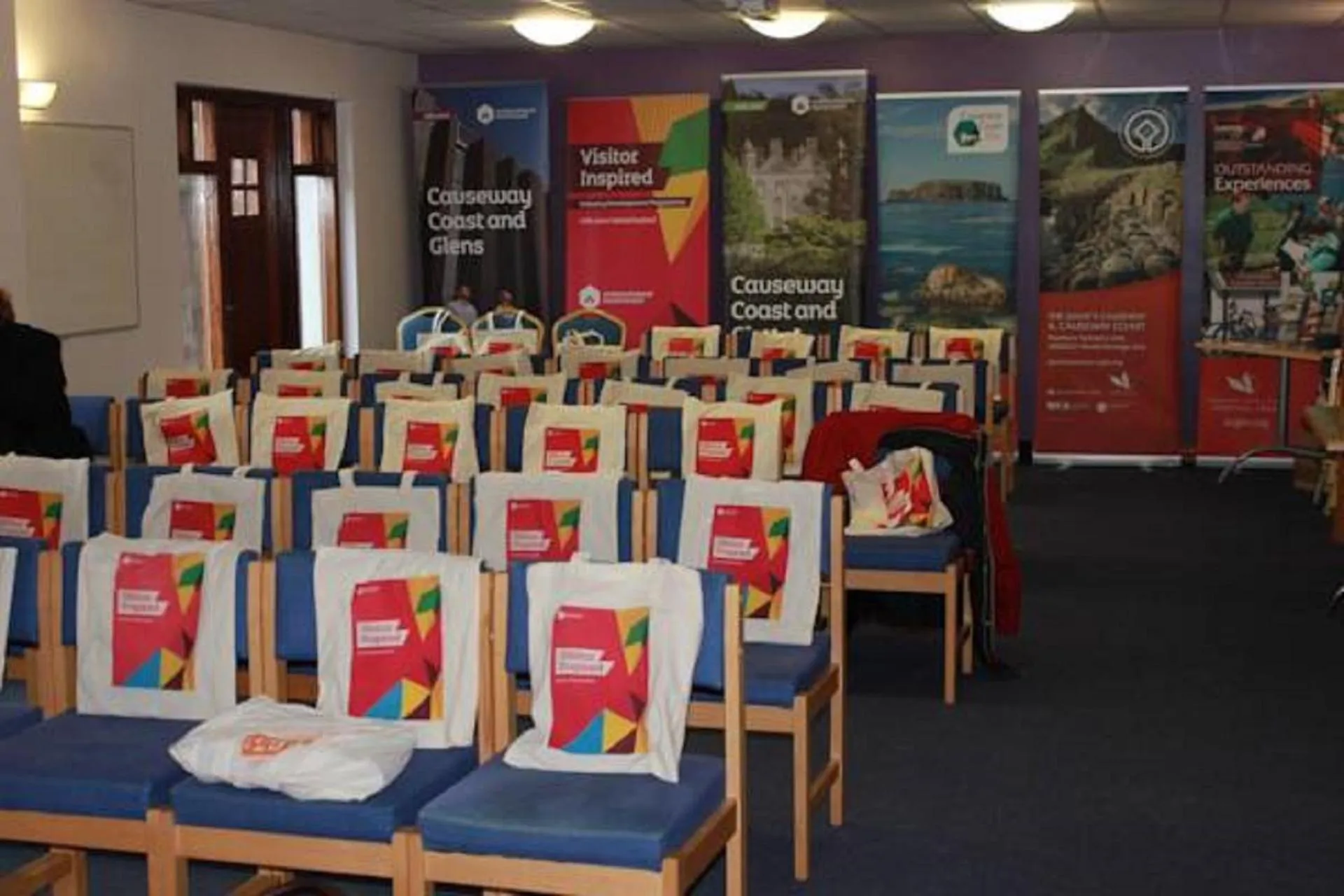 Restaurant/Places to Eat in Bushmills Youth Hostel