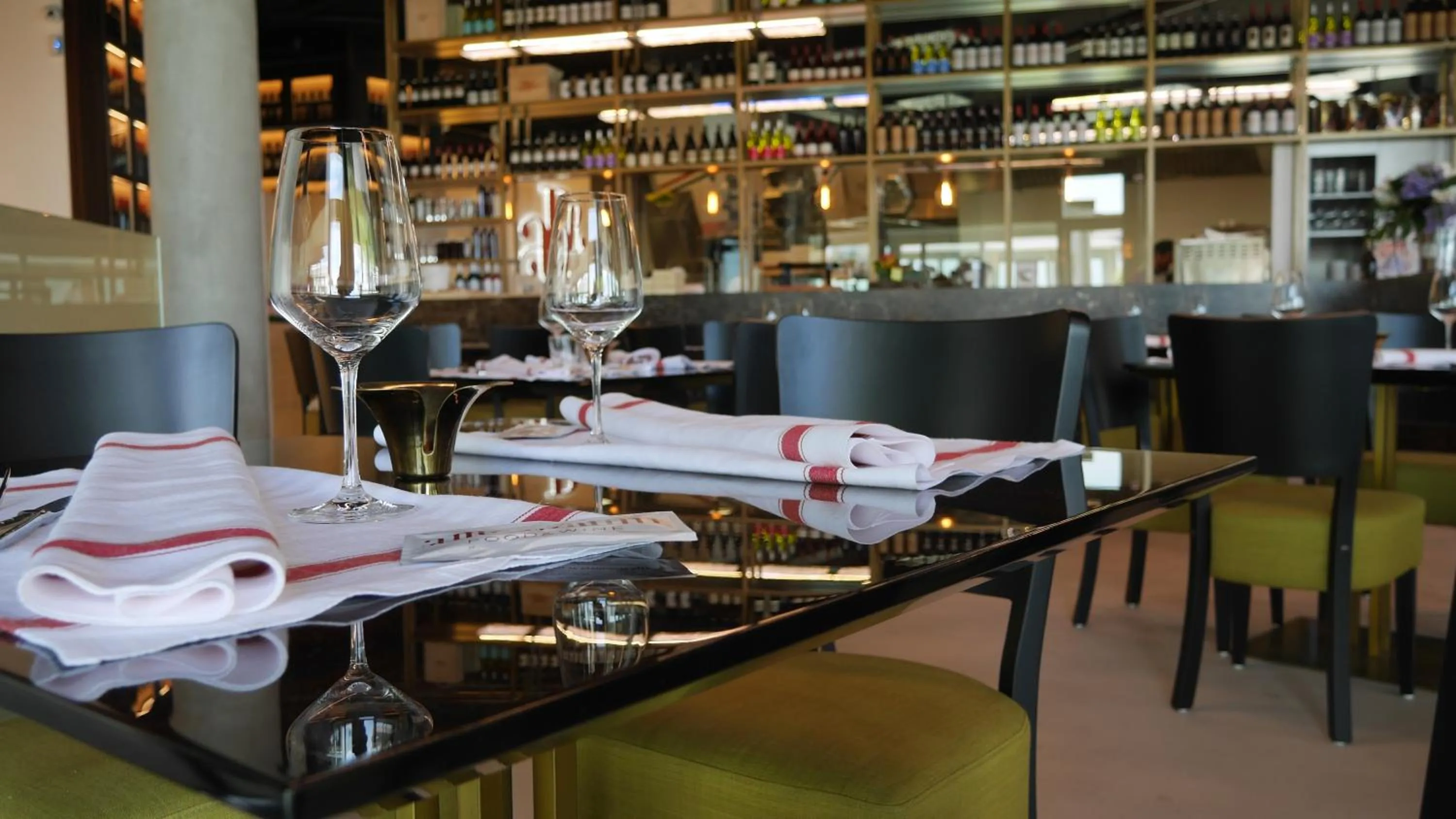 Restaurant/places to eat in Savoia Hotel Rimini