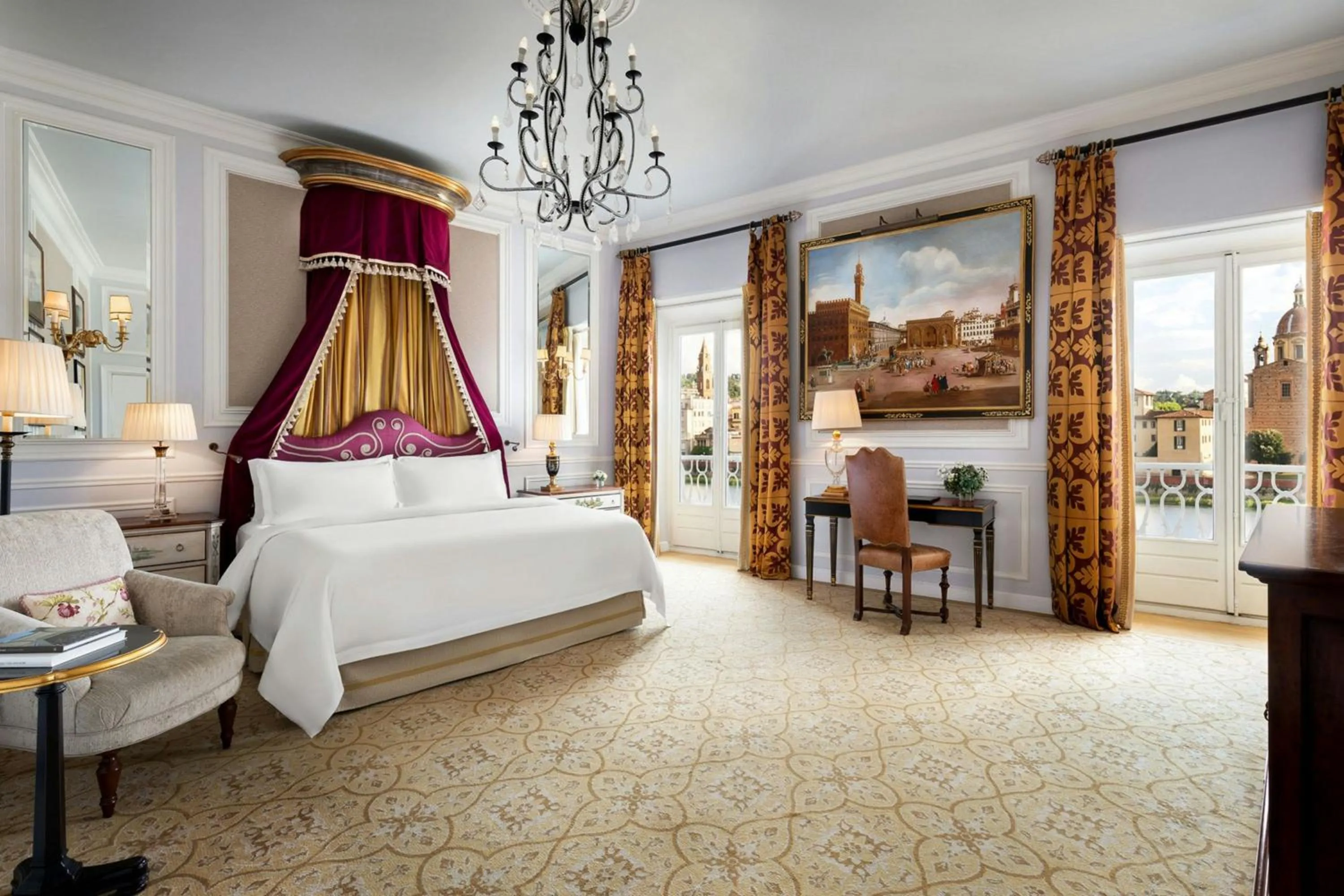 Photo of the whole room, Bed in The St. Regis Florence