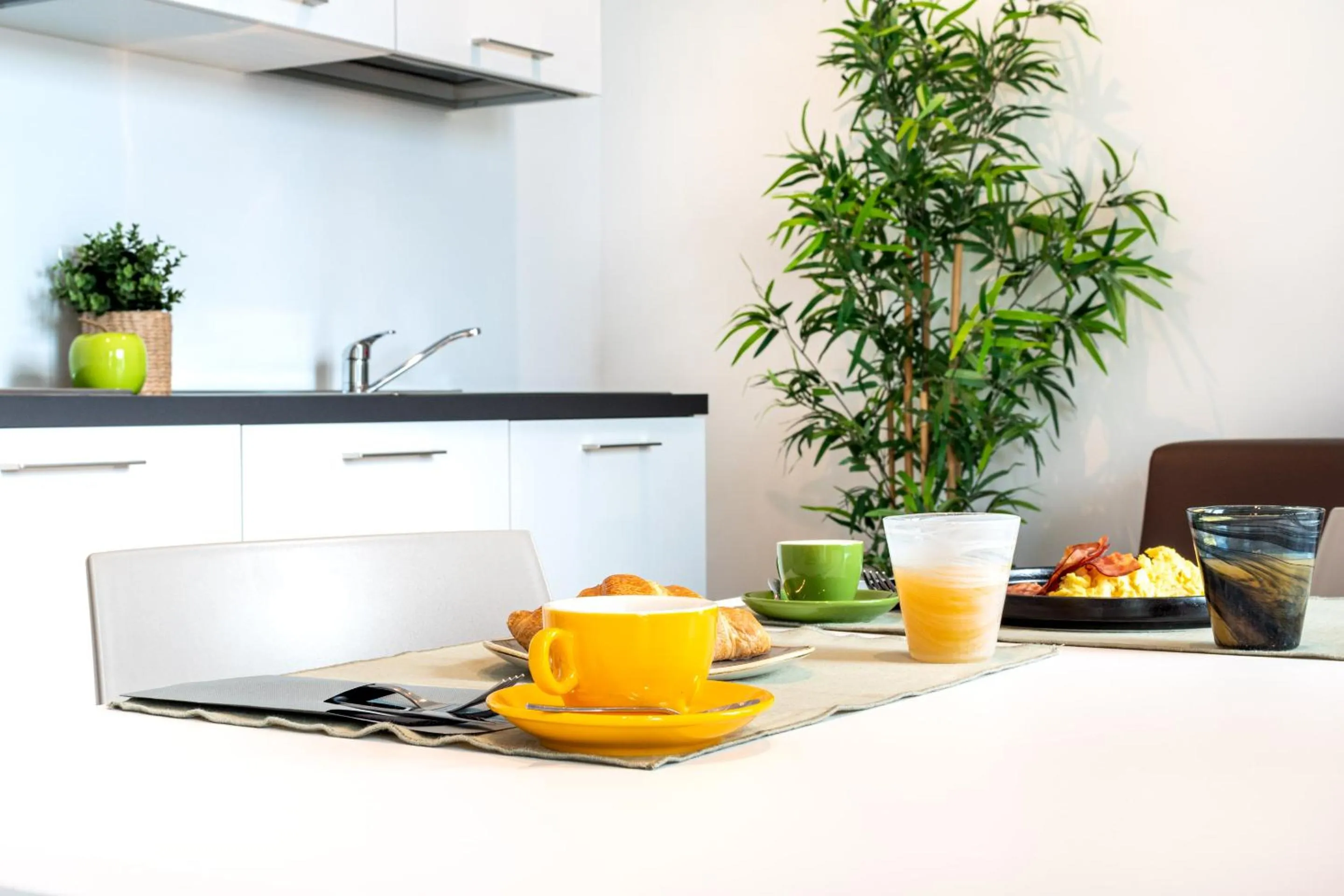 Kitchen or kitchenette in Superior Beach Aparthotel