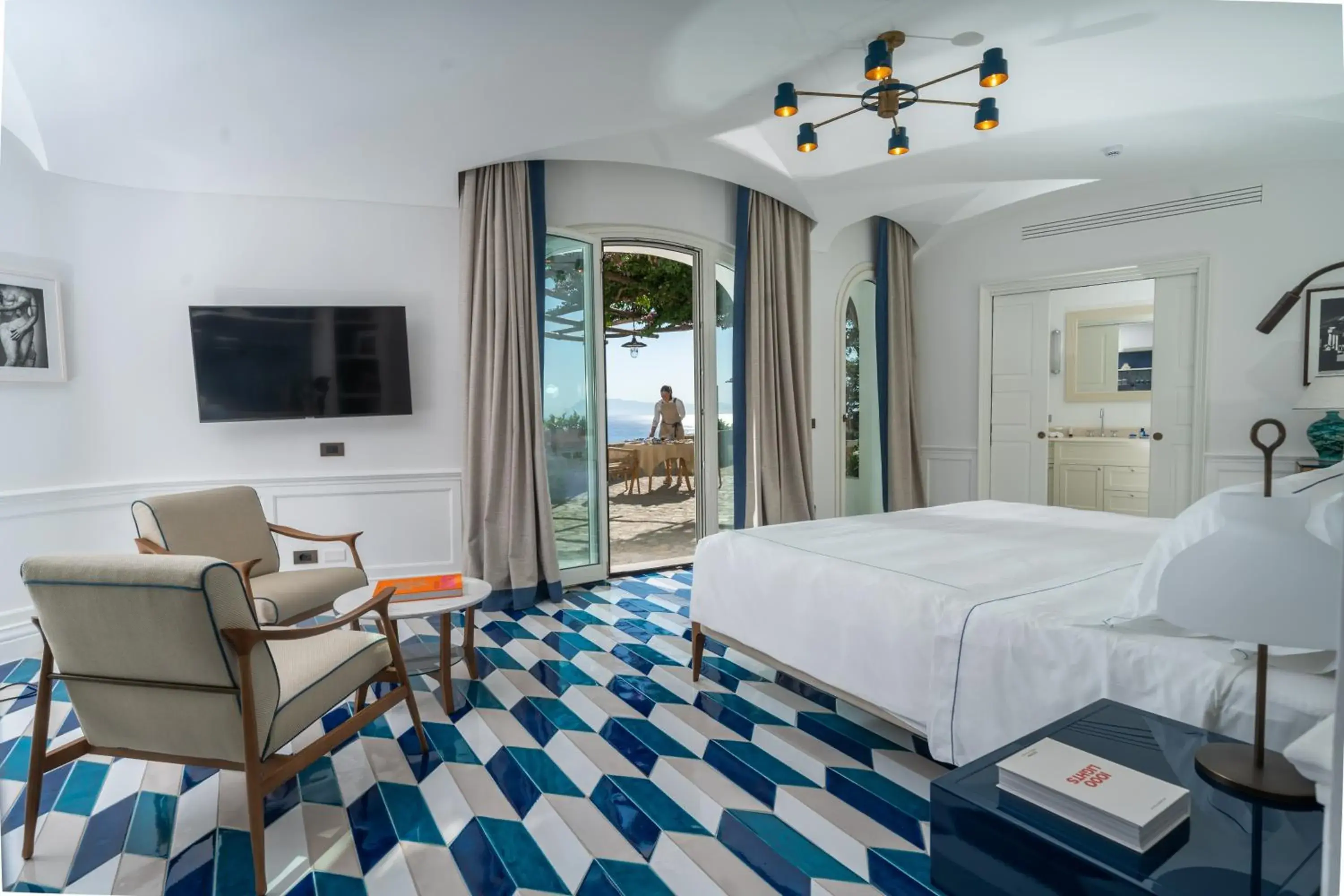 Junior Suite with Private Pool in Borgo Santandrea Junior Suite with Private Pool in Borgo Santandrea