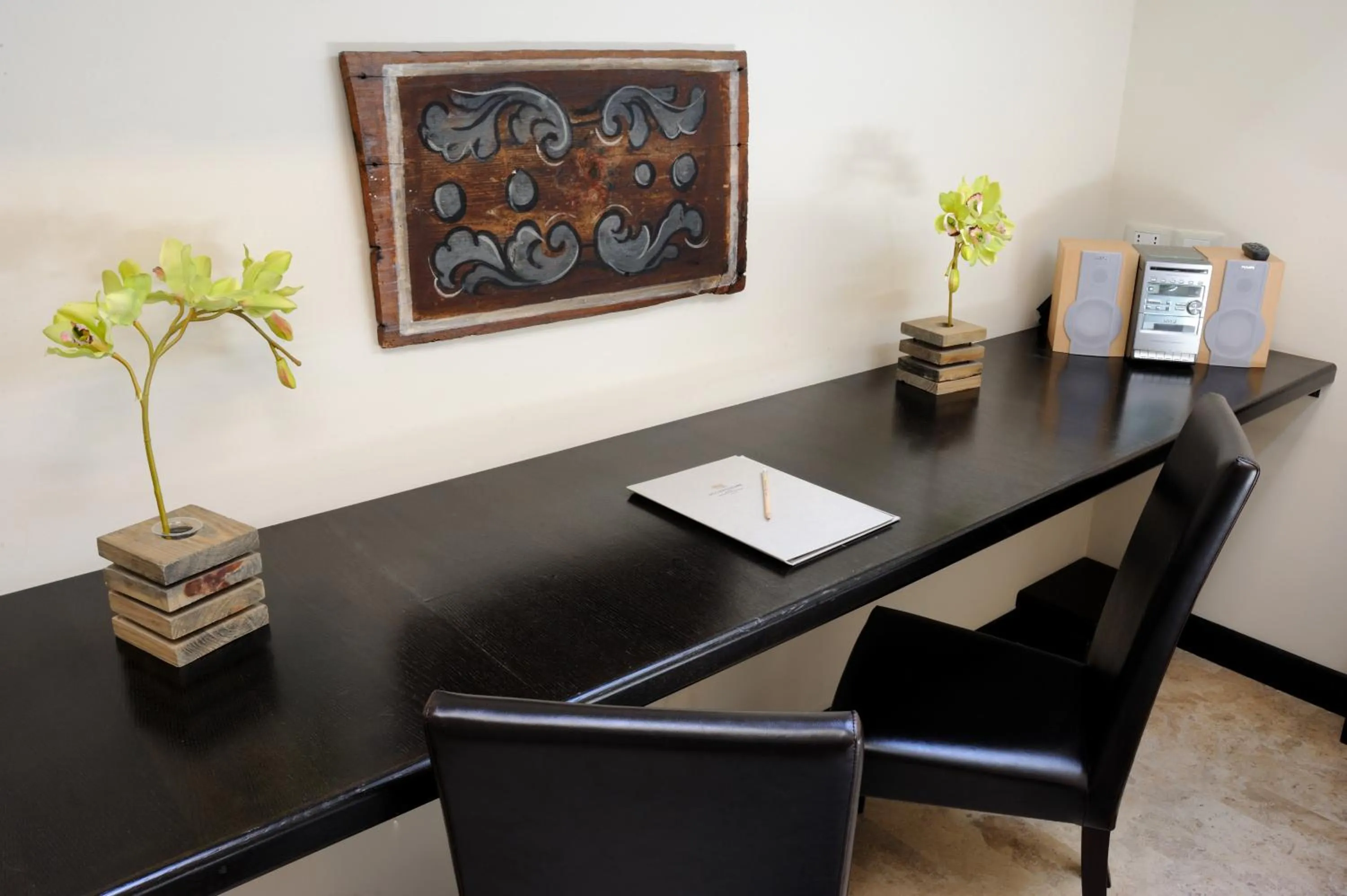 Seating area in Ucciardhome Hotel