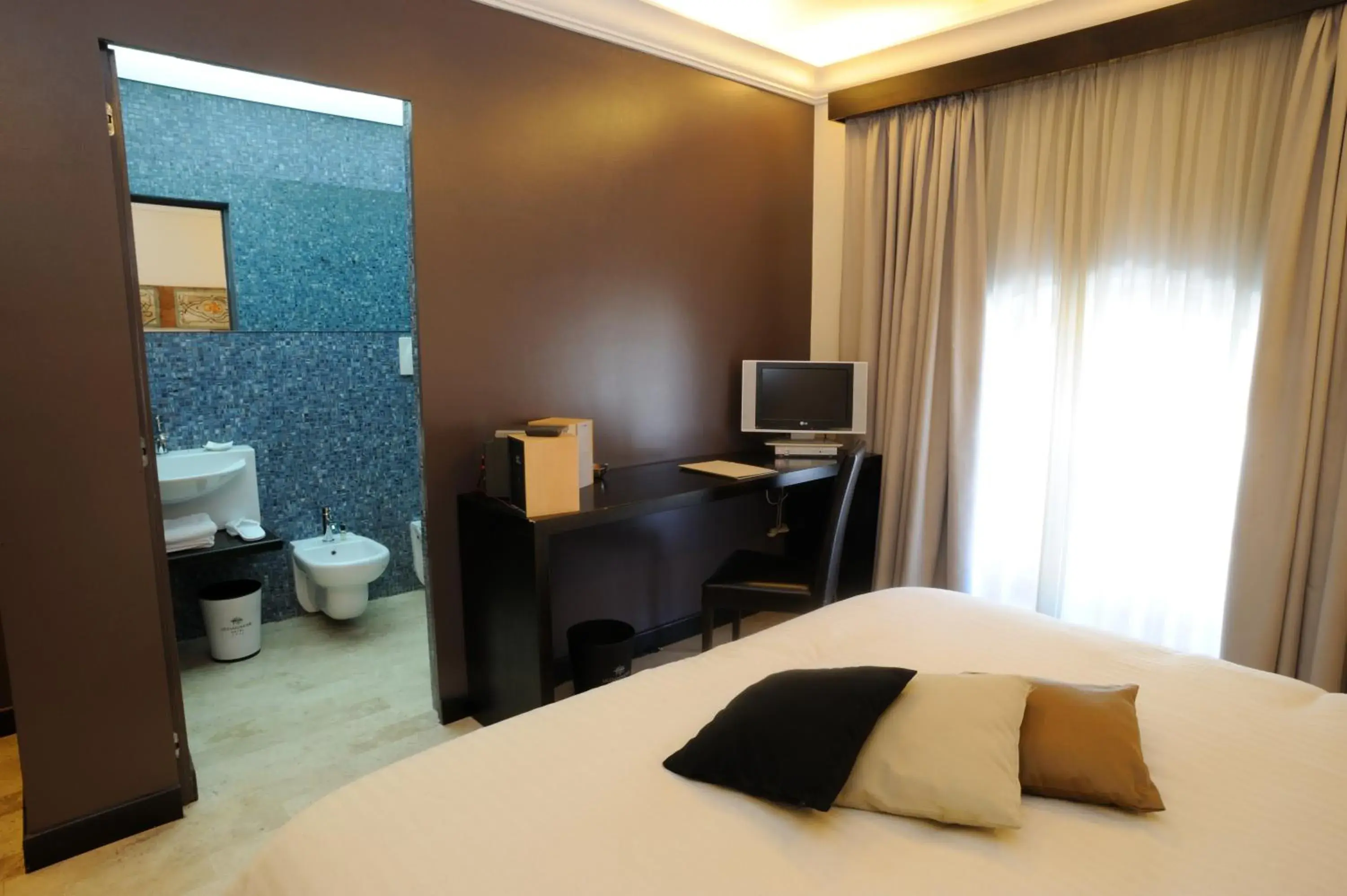 Junior Suite in Hotel Ucciardhome Junior Suite in Hotel Ucciardhome