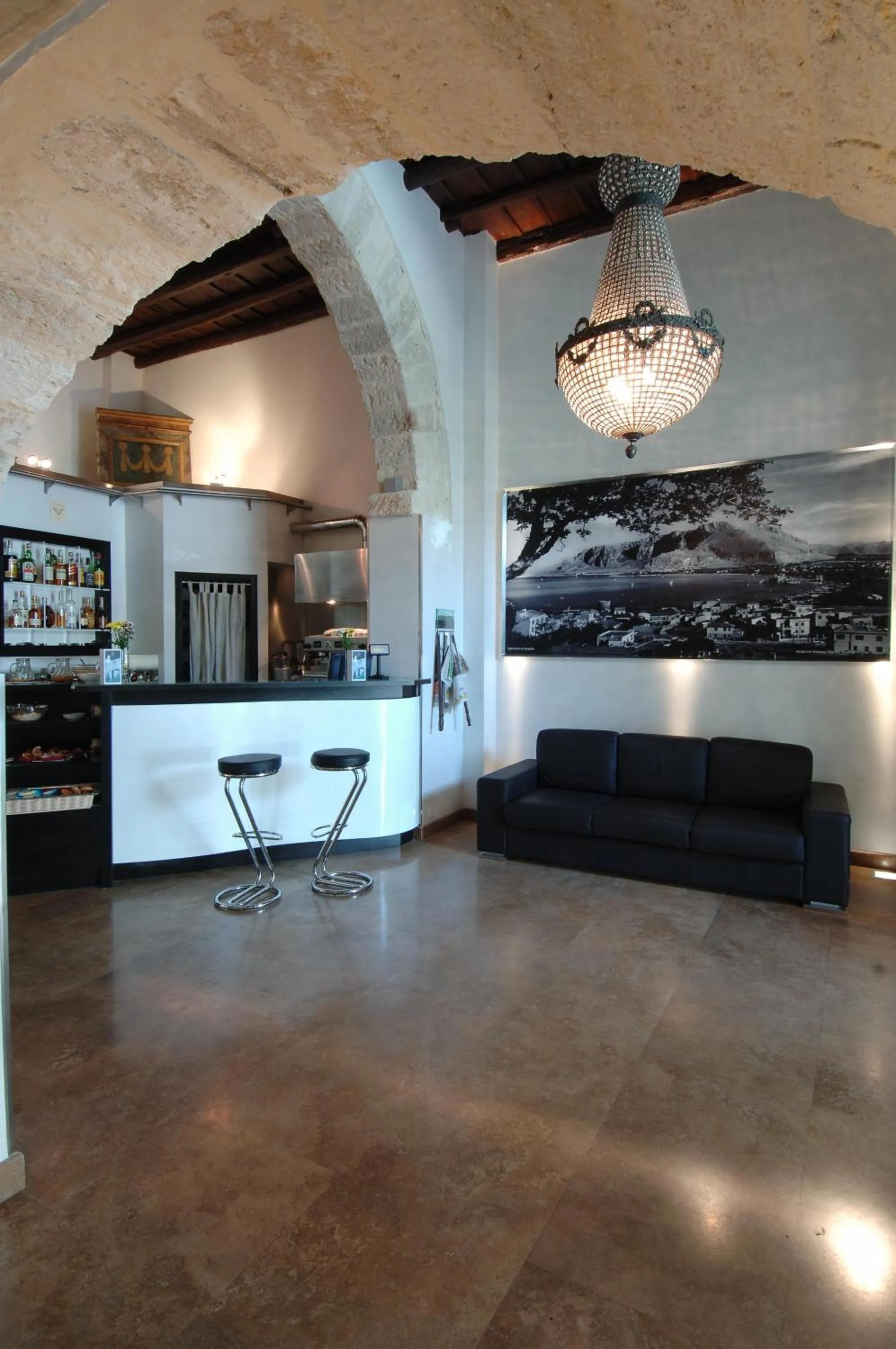 Lounge or bar in Ucciardhome Hotel