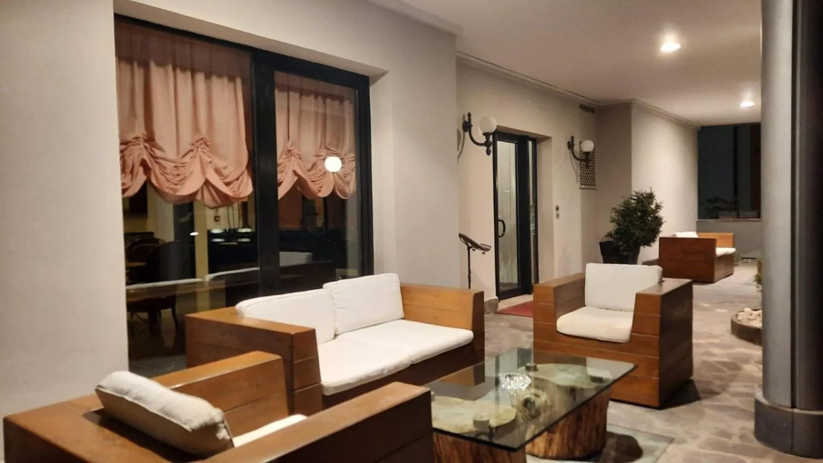 Patio in Hotel Memory