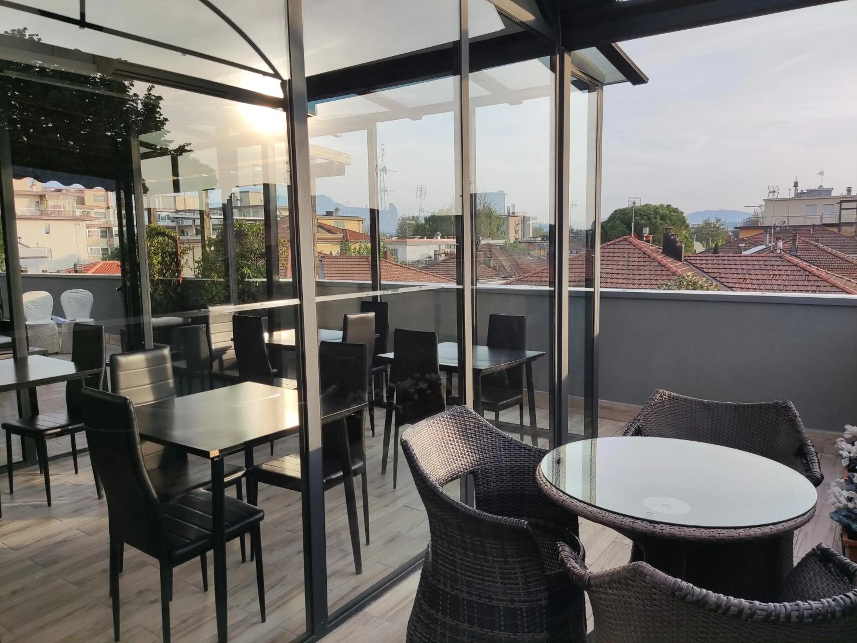 Continental breakfast in Hotel Memory
