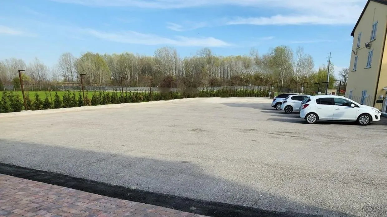 Parking in Hotel Imperial