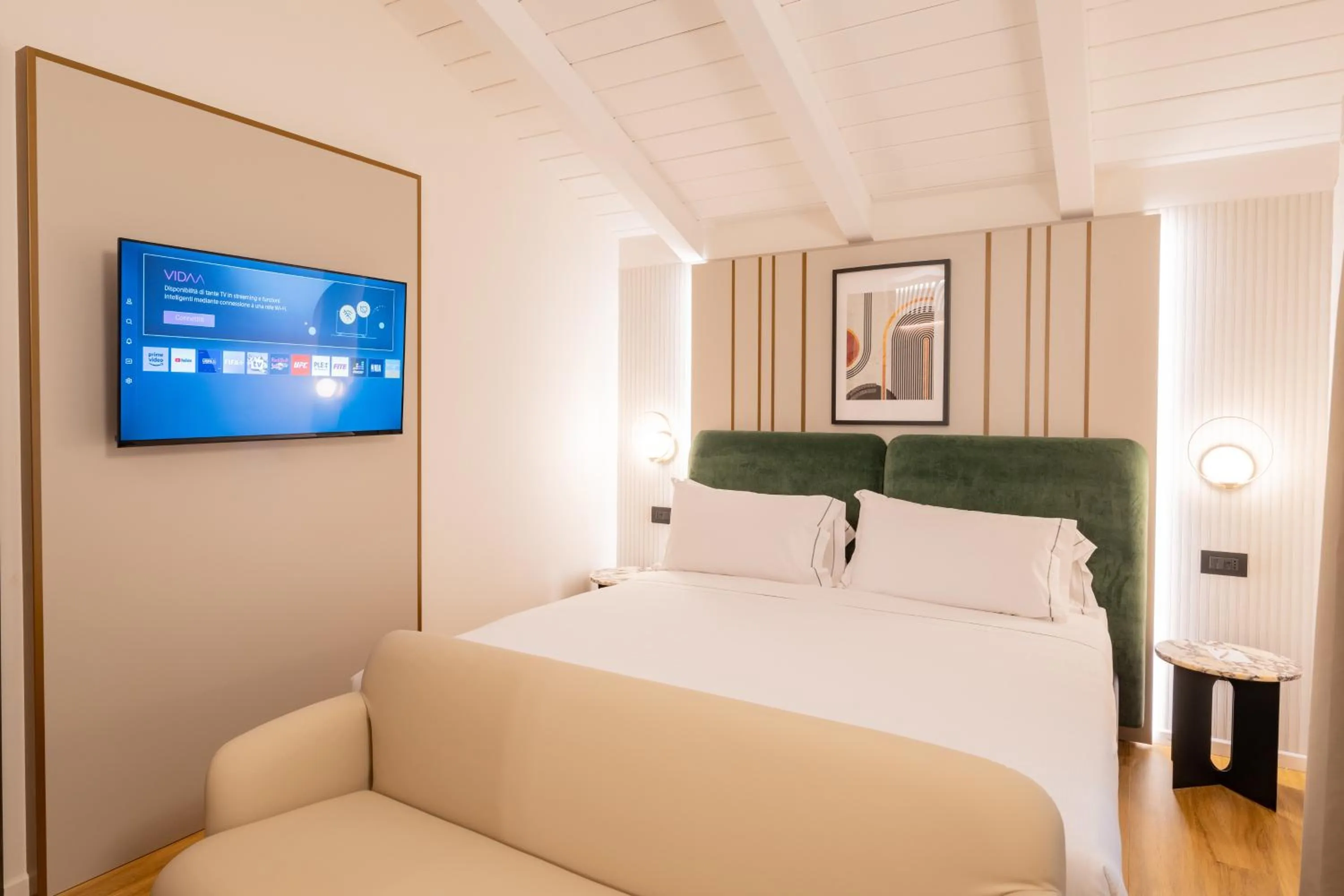 Bed in Hotel Imperial