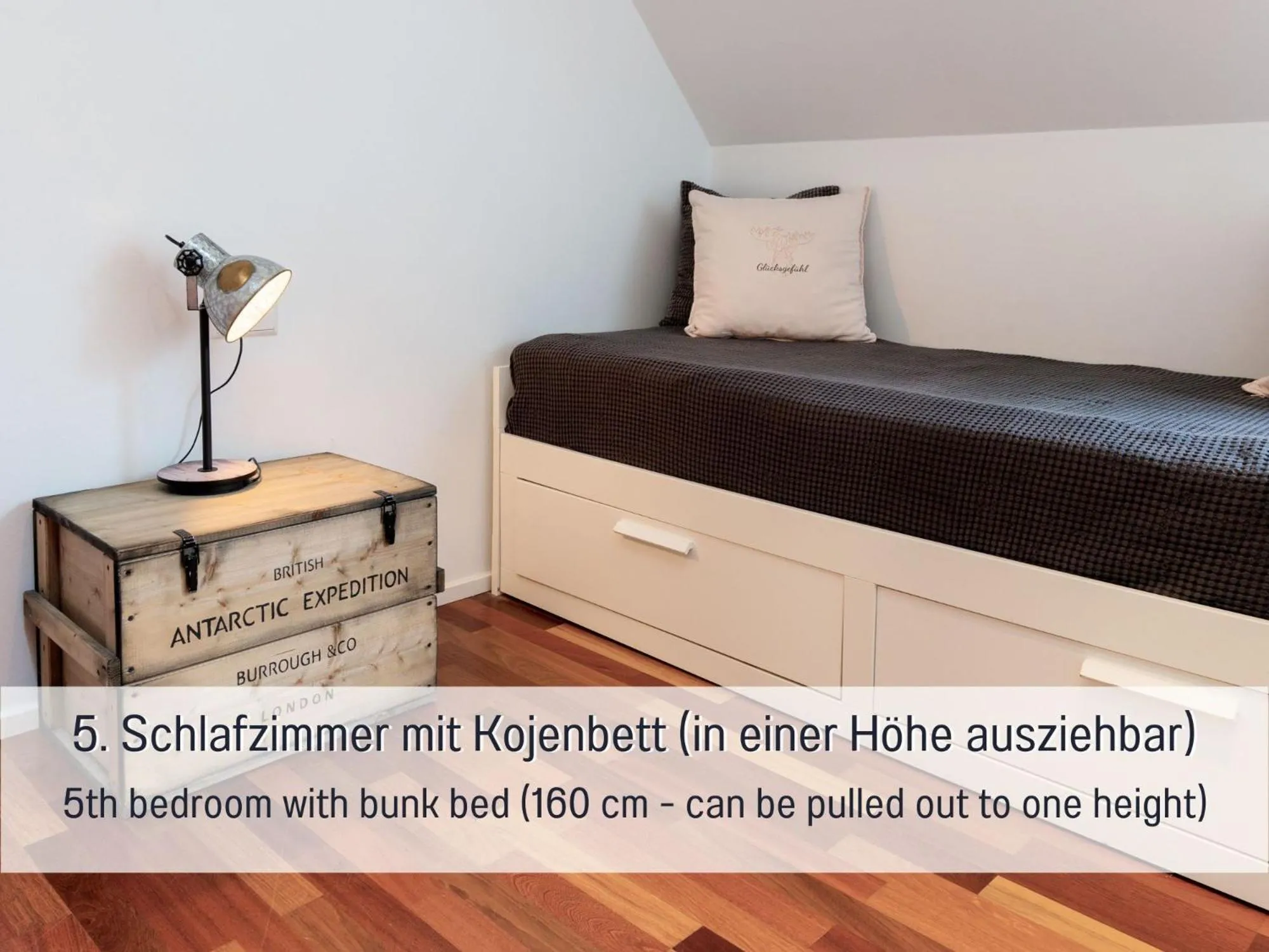 Bed in Dieboldsberg: Sauna | Whirlpool | Kamin | Garten