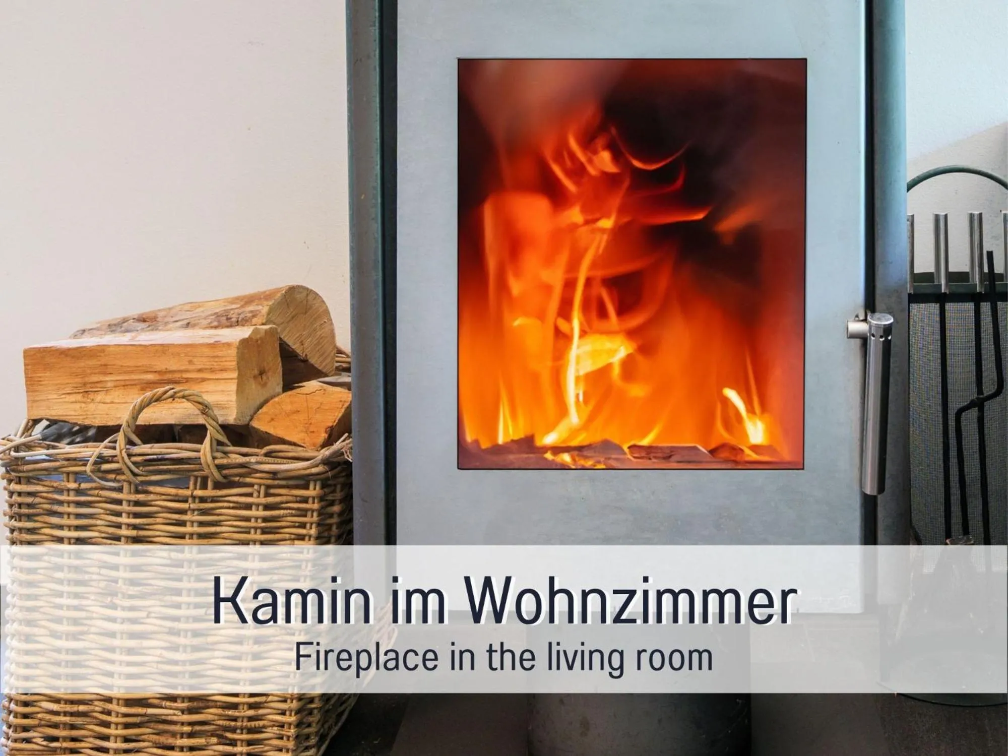 fireplace in Dieboldsberg: Sauna | Whirlpool | Kamin | Garten
