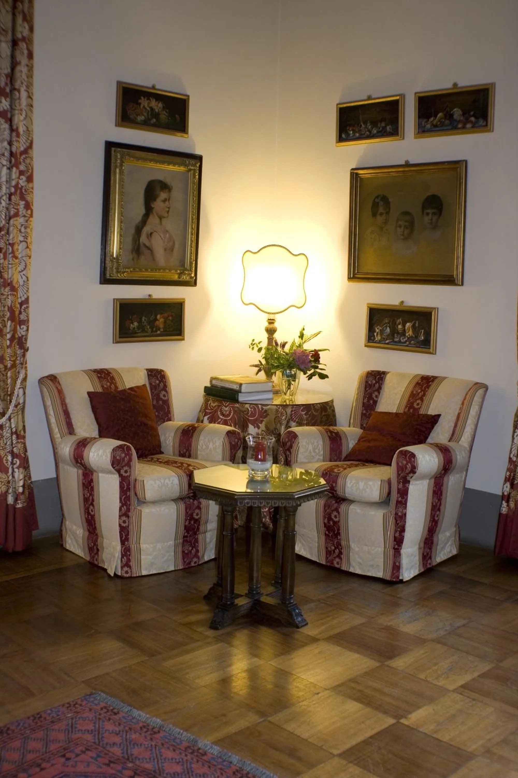 Living room in Park Palace Hotel